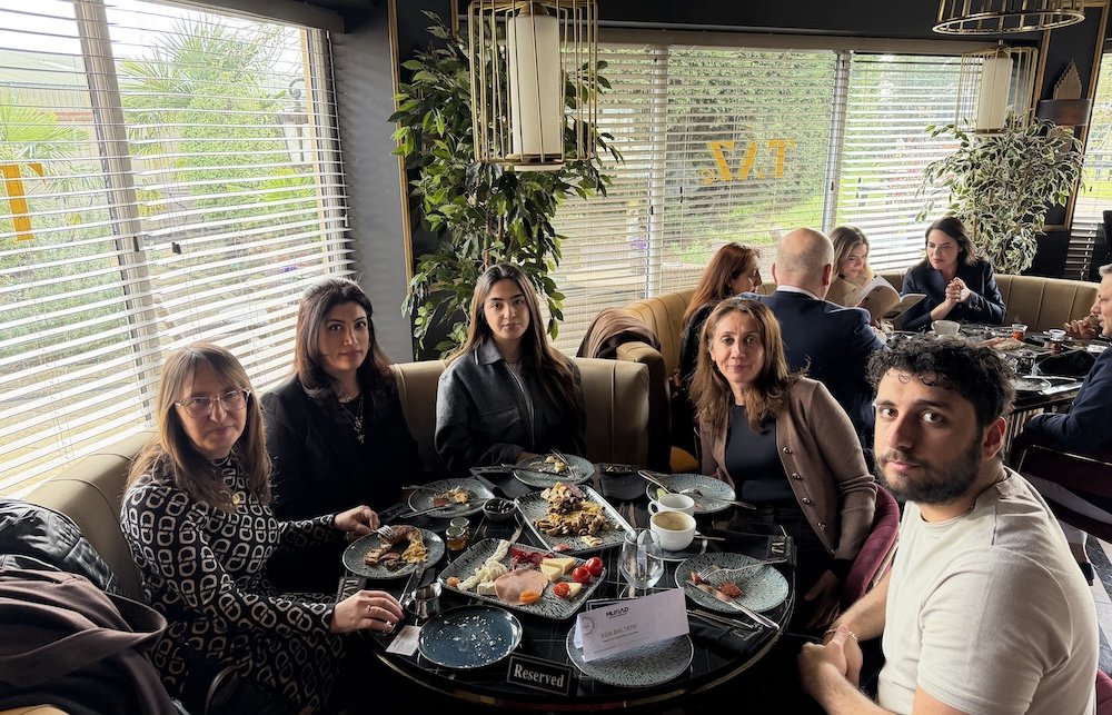 Musiad Uk Kahvaltı Chelsmford Taz Restoran.4