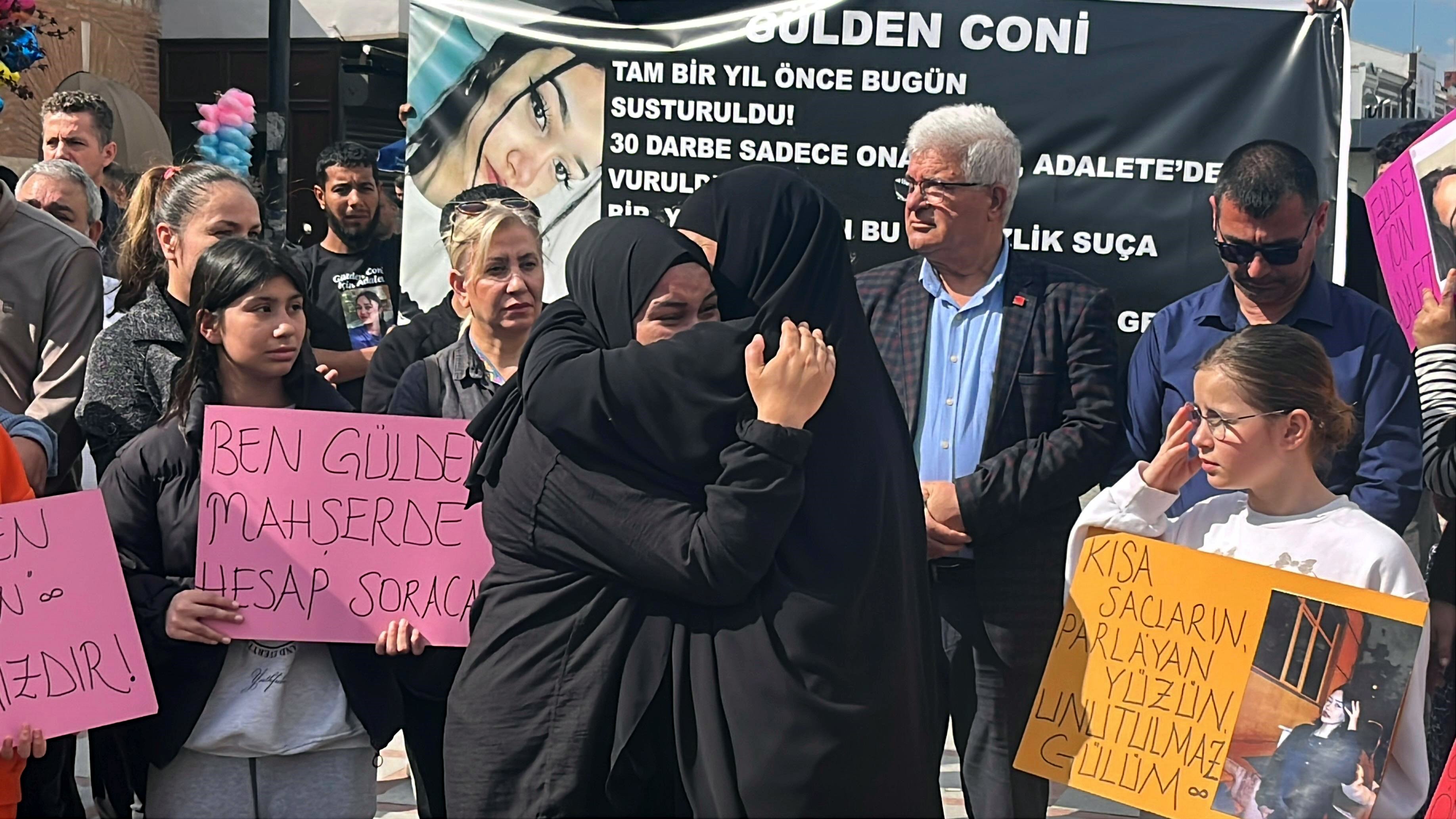 30 bıçak darbesiyle öldürülen Gülden'in ablası: Bir insanın hayatı bu kadar kolay alınmamalı