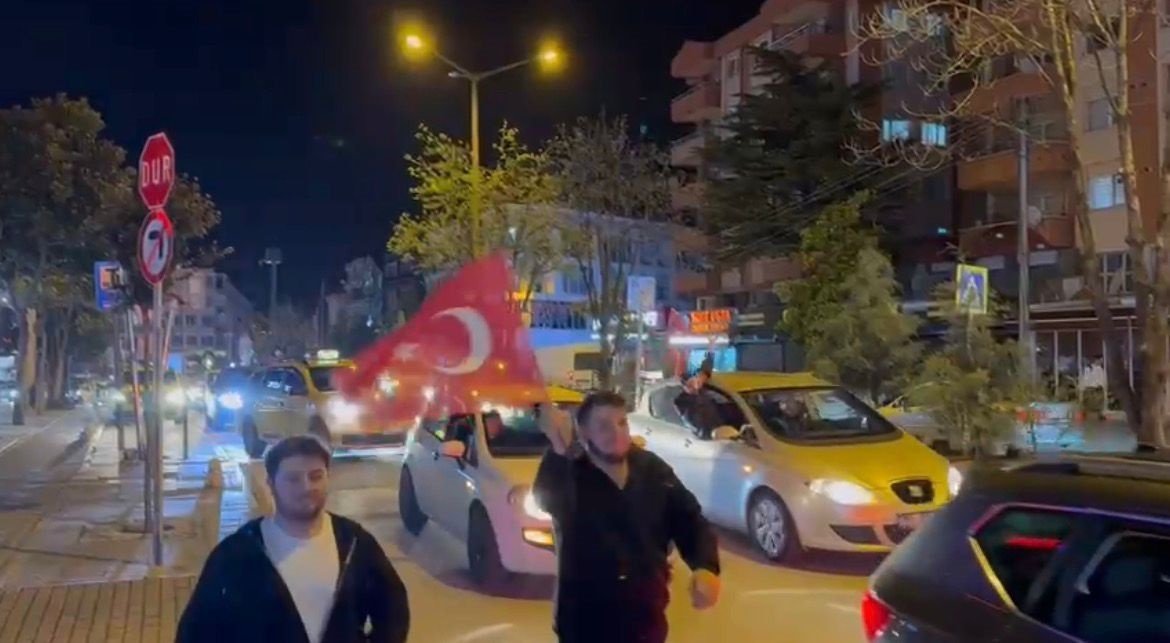 A Milli Takım'ın Dünya Kupası'na katılması Bursa'da kutlandı