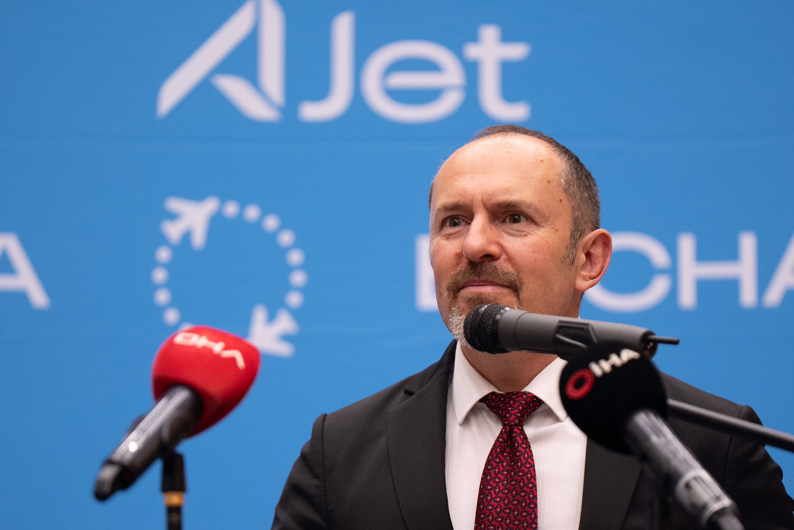 AJet Genel Müdürü Sarp: Başkentimizi dünya başkentlerine bağlama gururunu yaşıyoruz