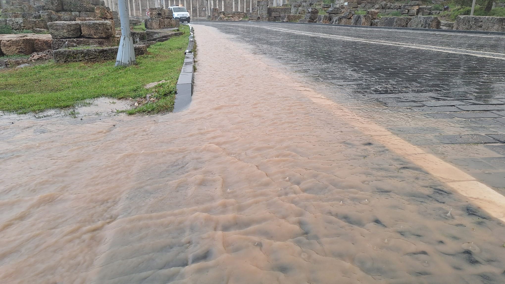 Antalya'yı çöl tozu bulutu kapladı / Ek fotoğraflar
