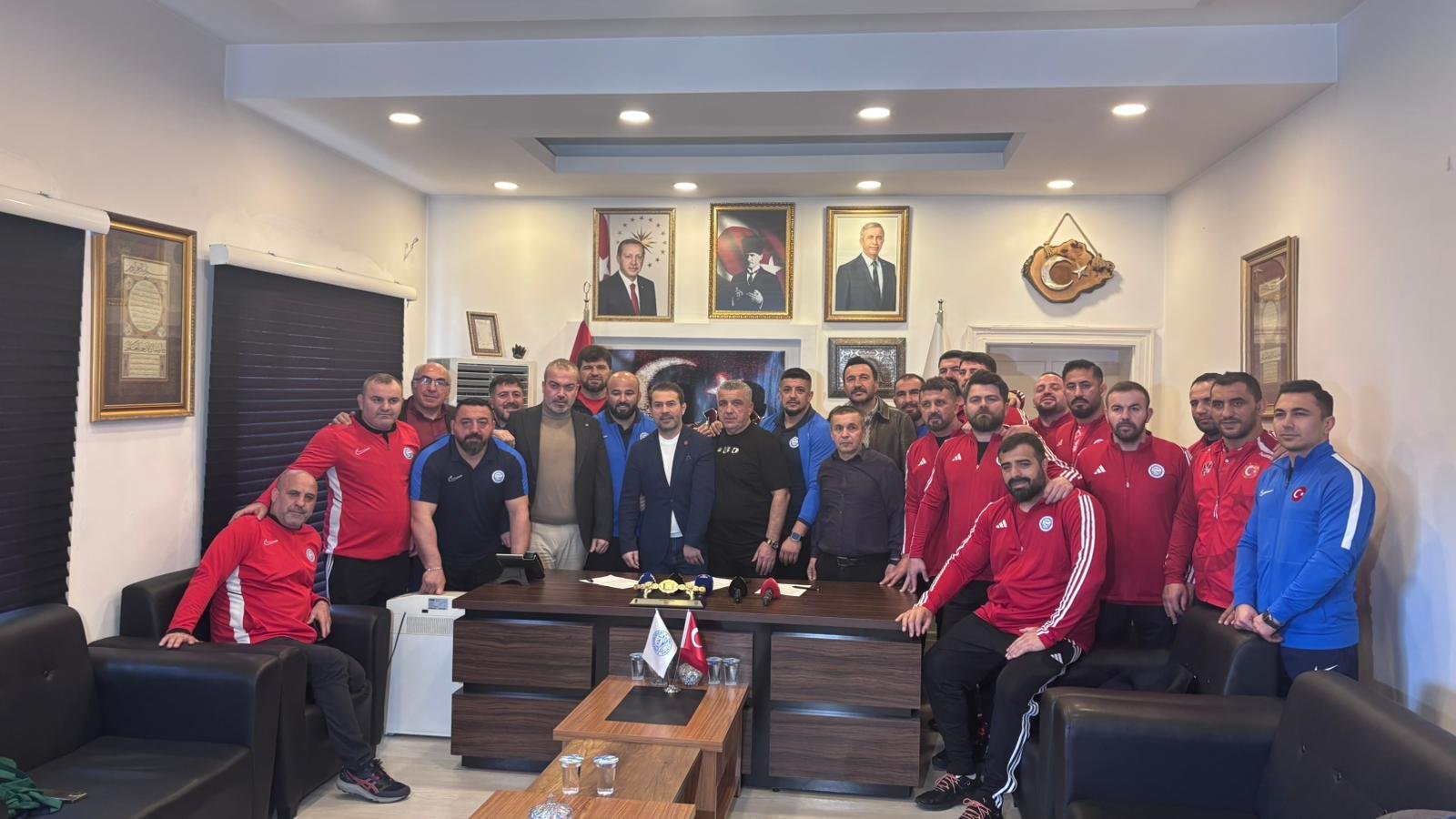 ASKİ Spor, Orhan Okulu ve Furkan Durmuş Altın'ı kadrosuna kattı