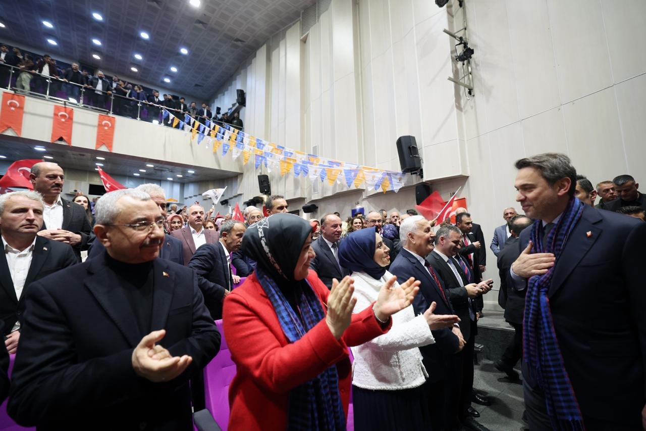 Bakan Bayraktar: Dünyada büyük bir dönüşümün eşiğindeyiz