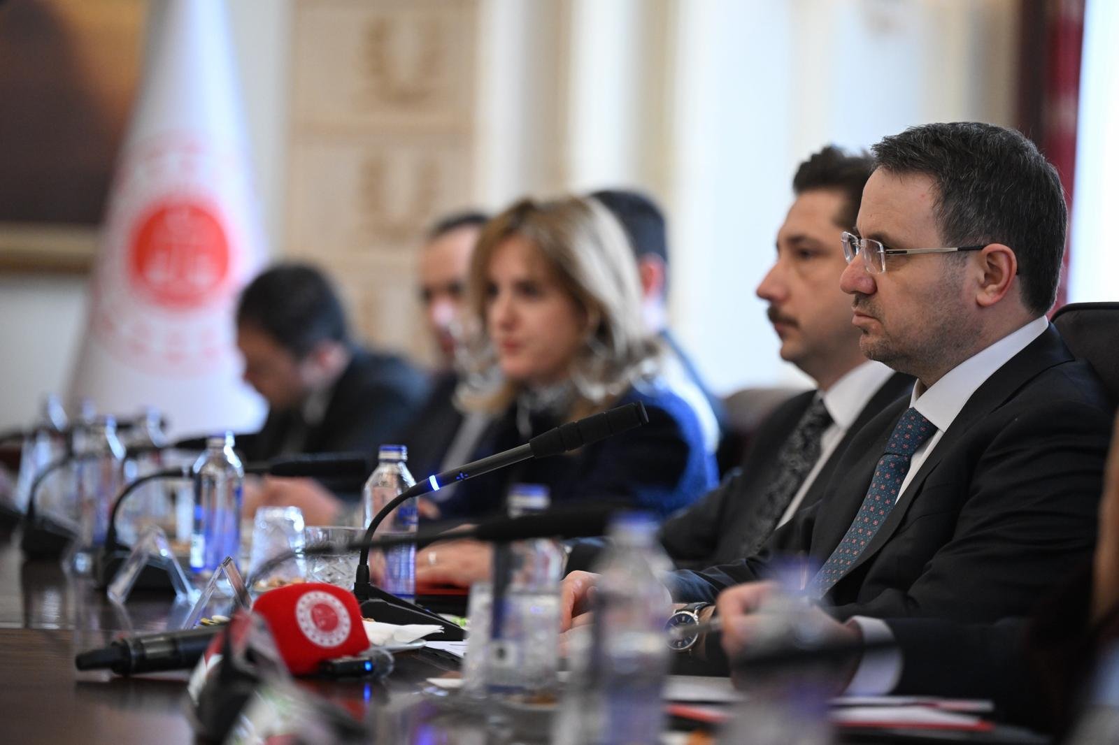 Bakan Gürlek, Hollanda Adalet ve Güvenlik Bakanı Van Weel ile görüştü