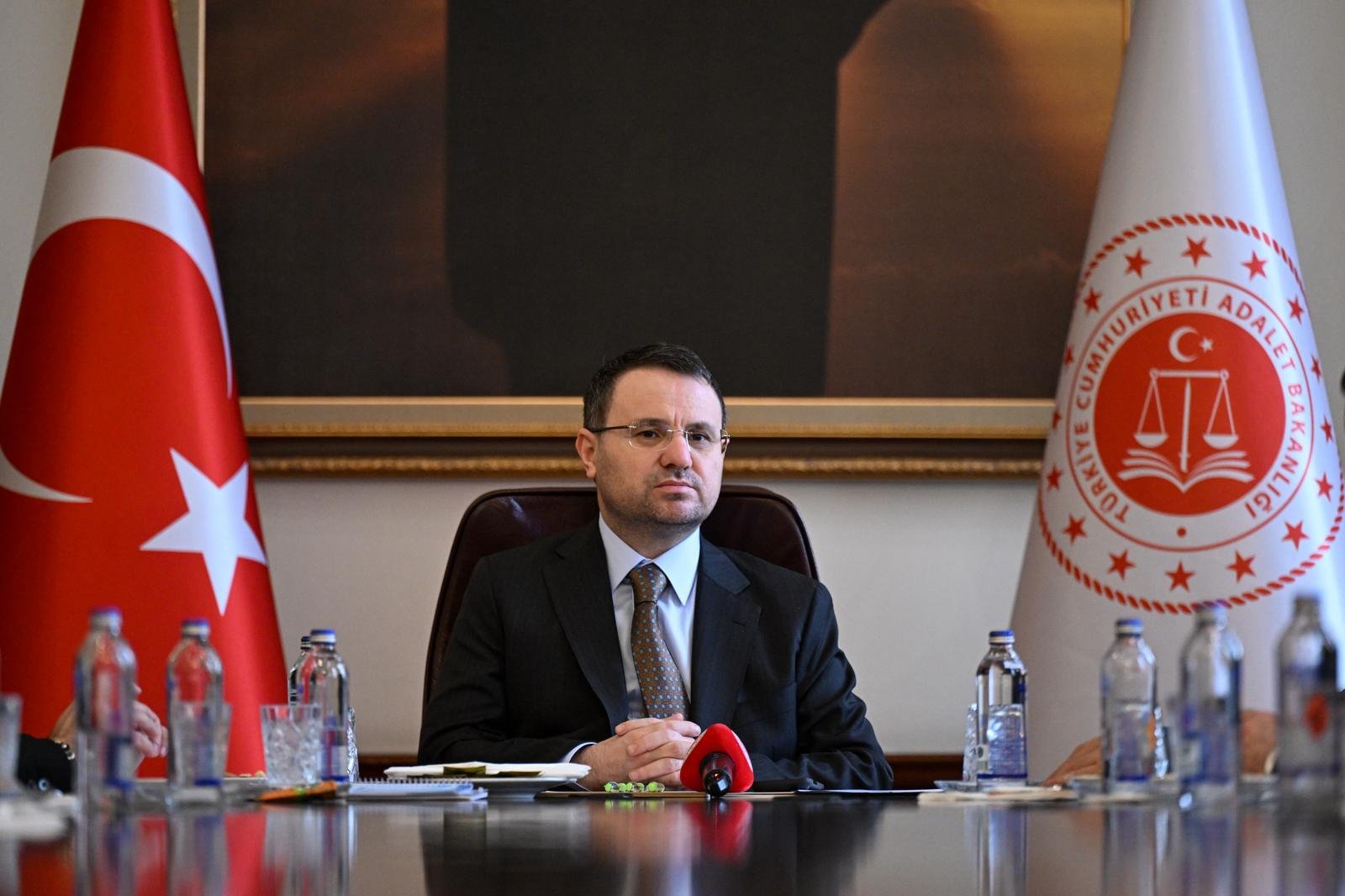 Bakan Gürlek, Nevşehirli iş adamlarıyla görüştü