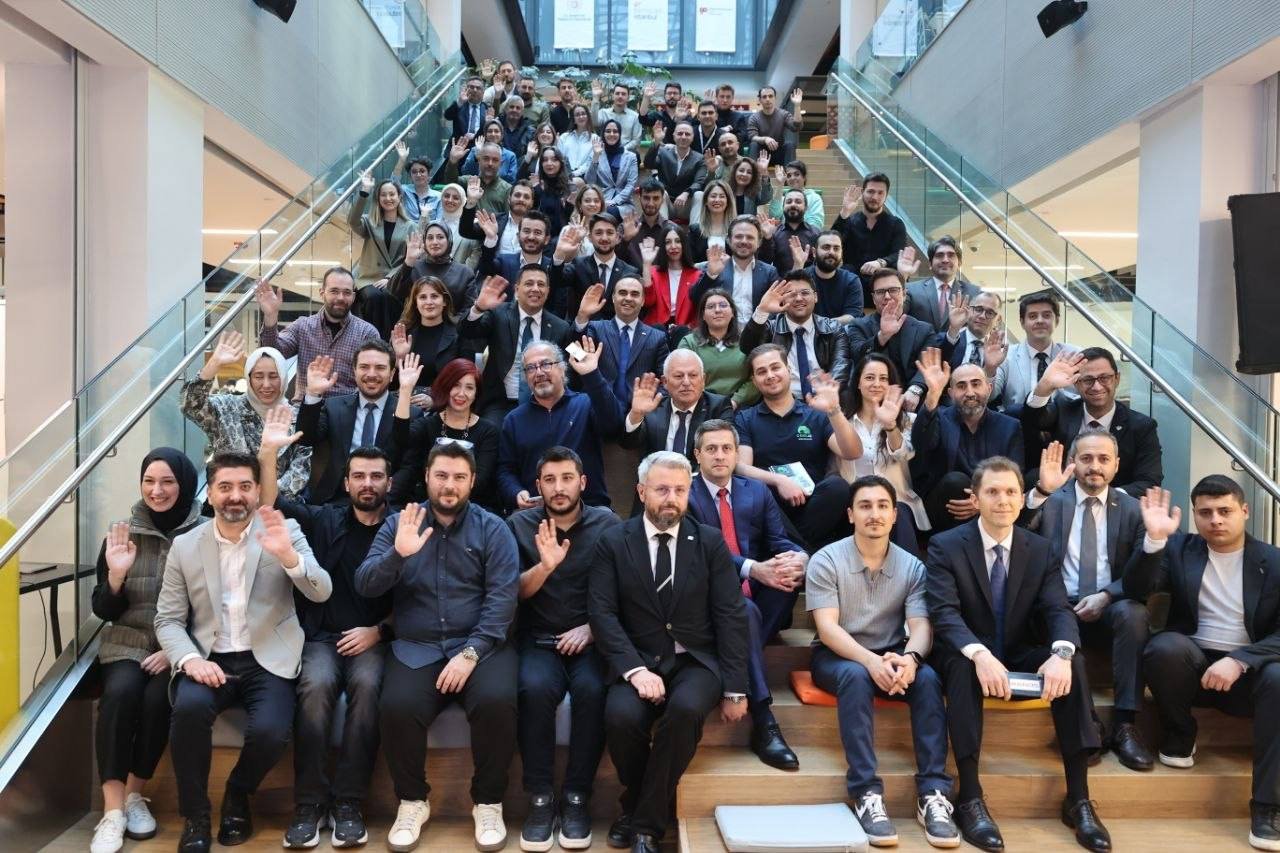 Bakan Kacır: 12 binden fazla girişim teknoparklarımızda inovasyon yapıyor