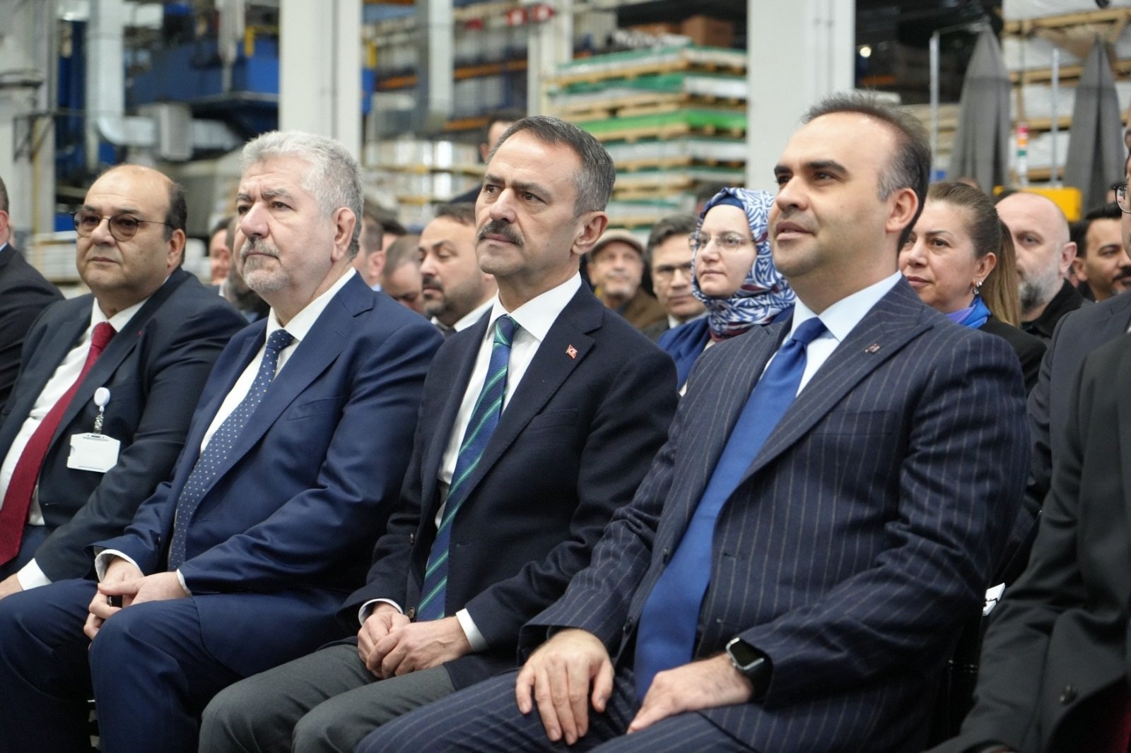 Bakan Kacır: Kimya sektöründe 935 milyar lira nitelikli yatırımın önünü açtık (2)