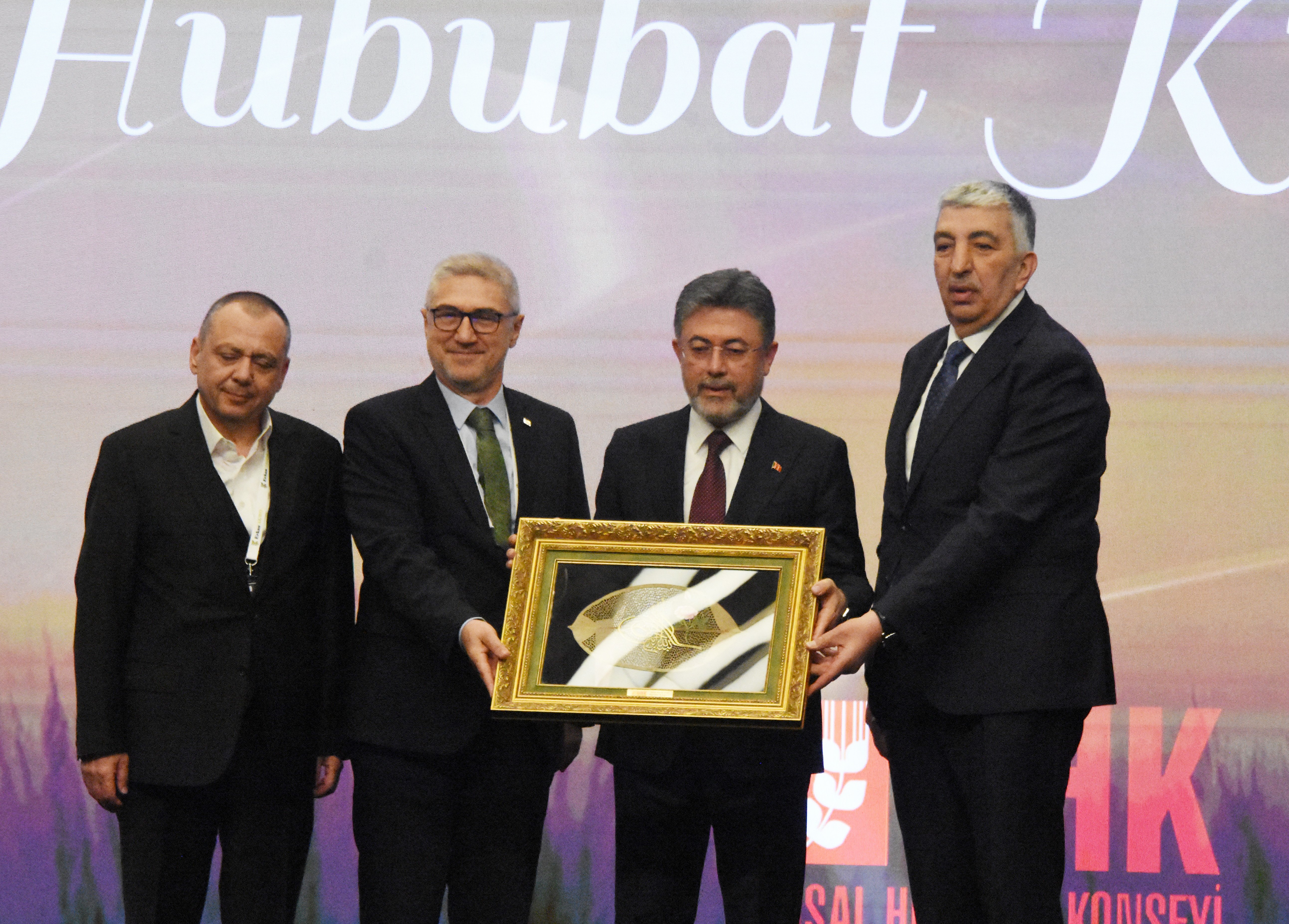 Bakan Yumaklı: Ülkemizde bir gübre krizi yok