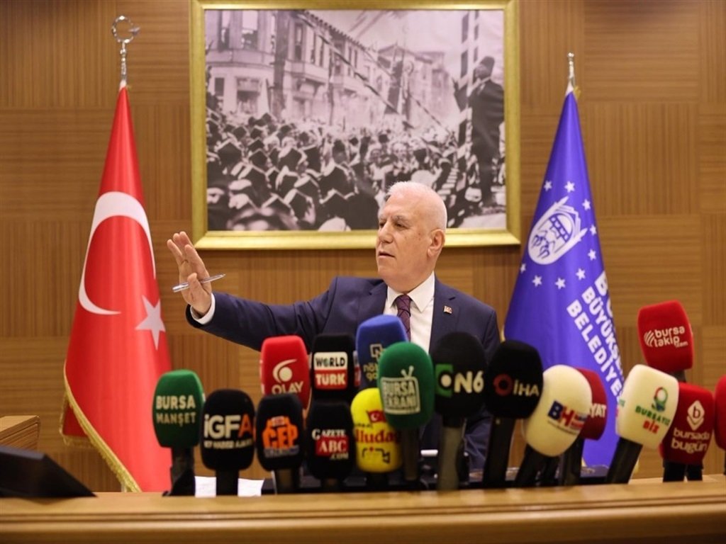 Bursa Büyükşehir Belediye Başkanı Bozbey ve ailesine ait şirketlerde MASAK incelemesi