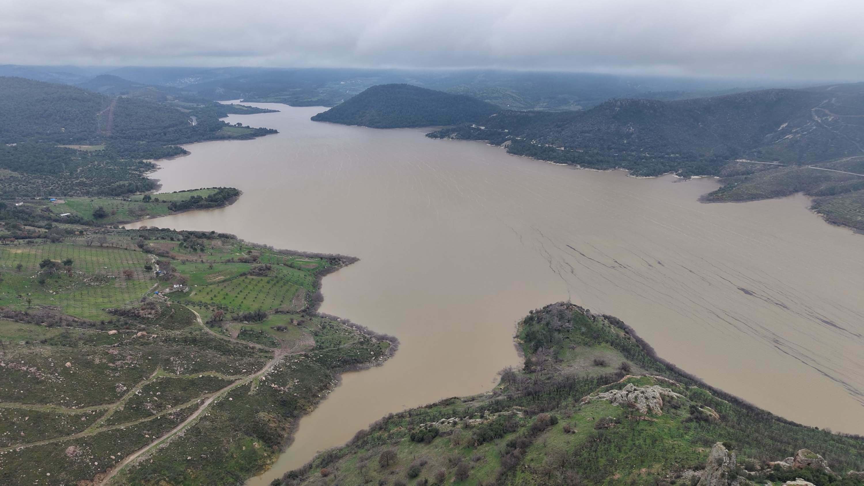 Çanakkale'de barajda su seviyesi yüzde 100'e ulaştı; valilik taşkın için uyardı