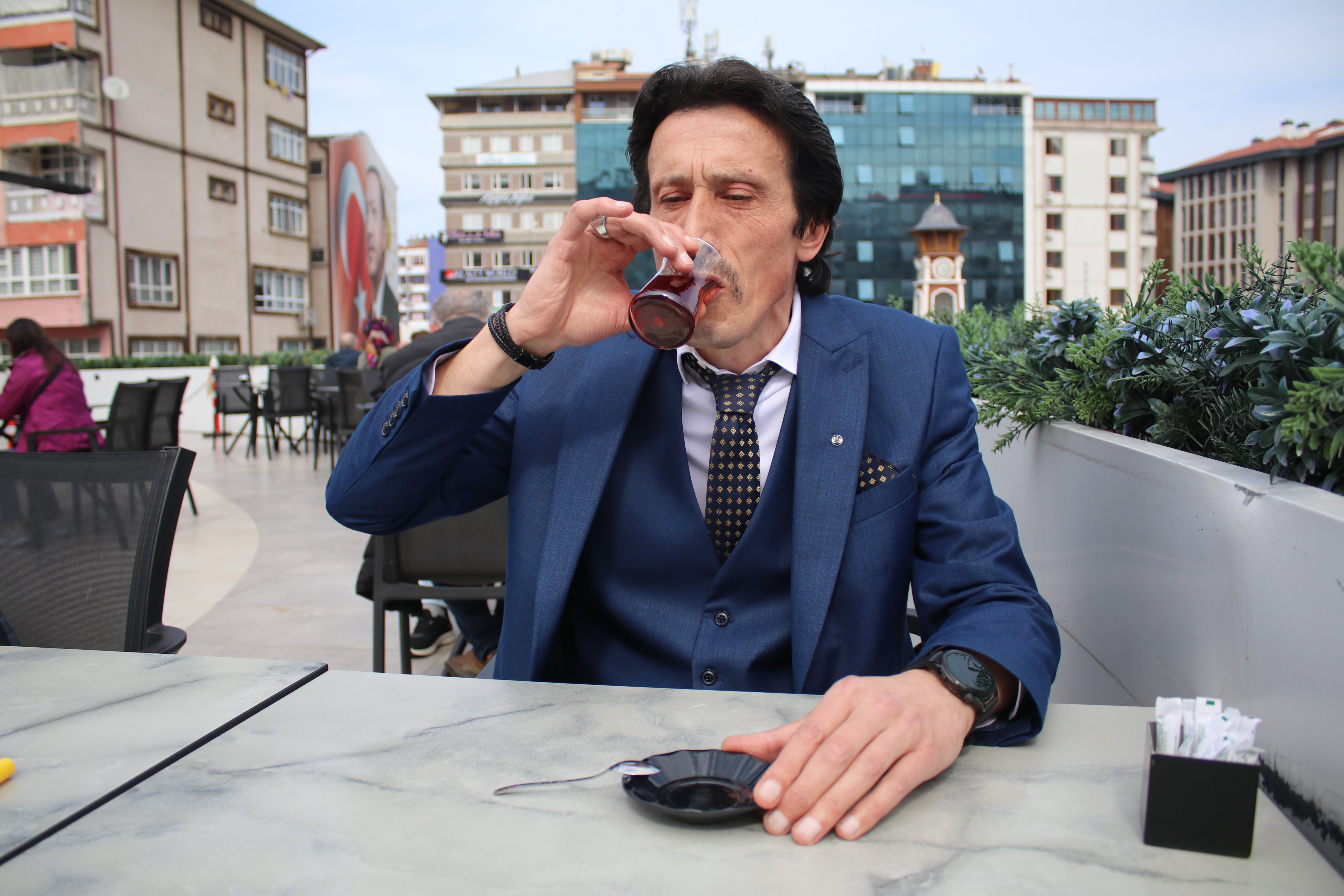 Enerjisi kimliğine geçti; lakabı 'Atom', adı oldu