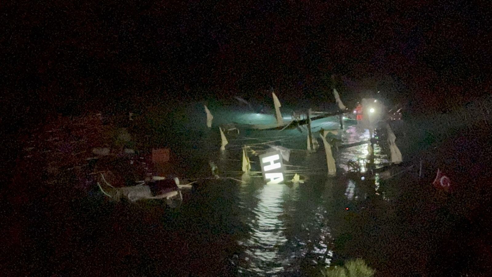 Fethiye'de tur teknesi battı: 6 kişi kurtarıldı, 1 kişi kayıp