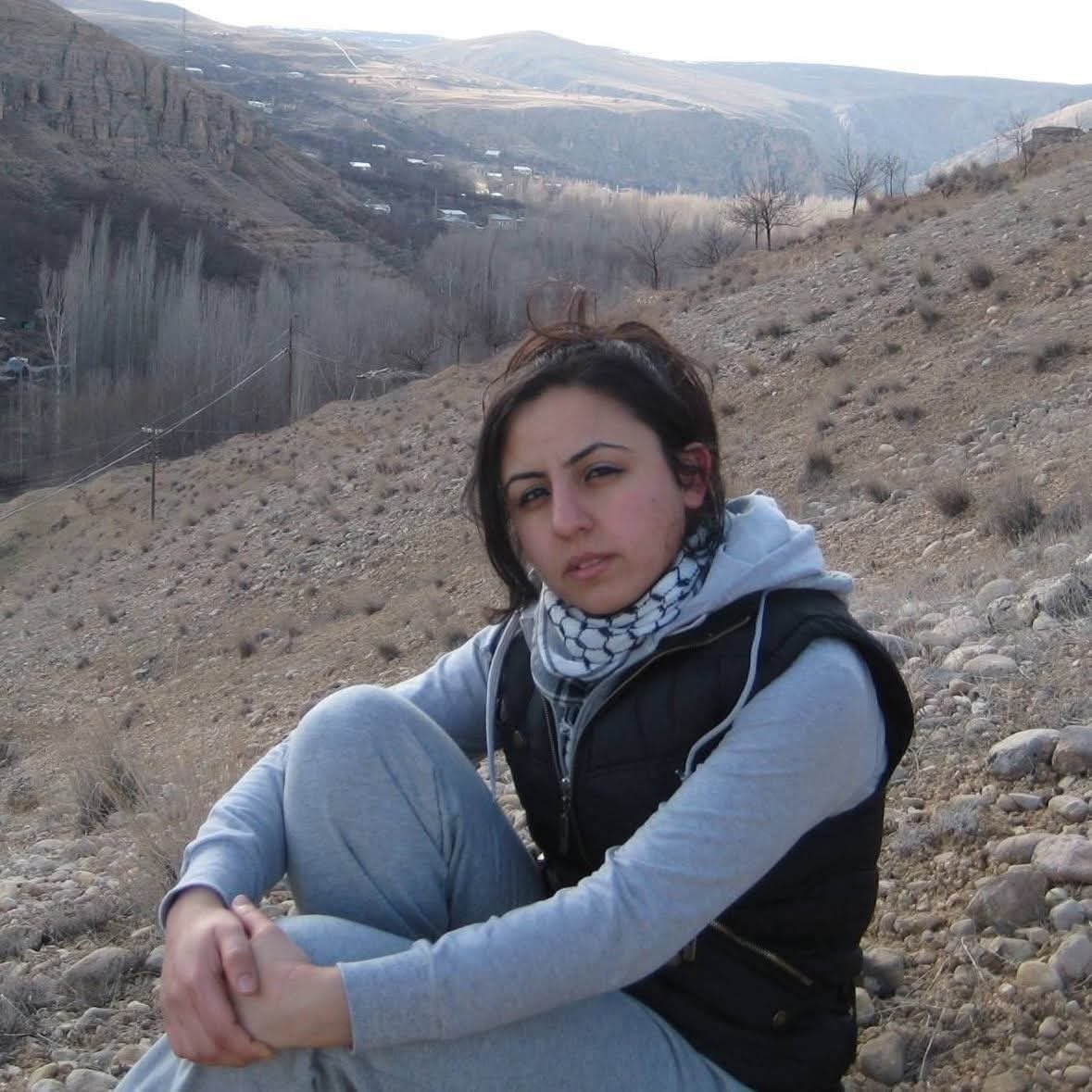 Havuzda fenalaşan Çiğdem öğretmen hayatını kaybetti