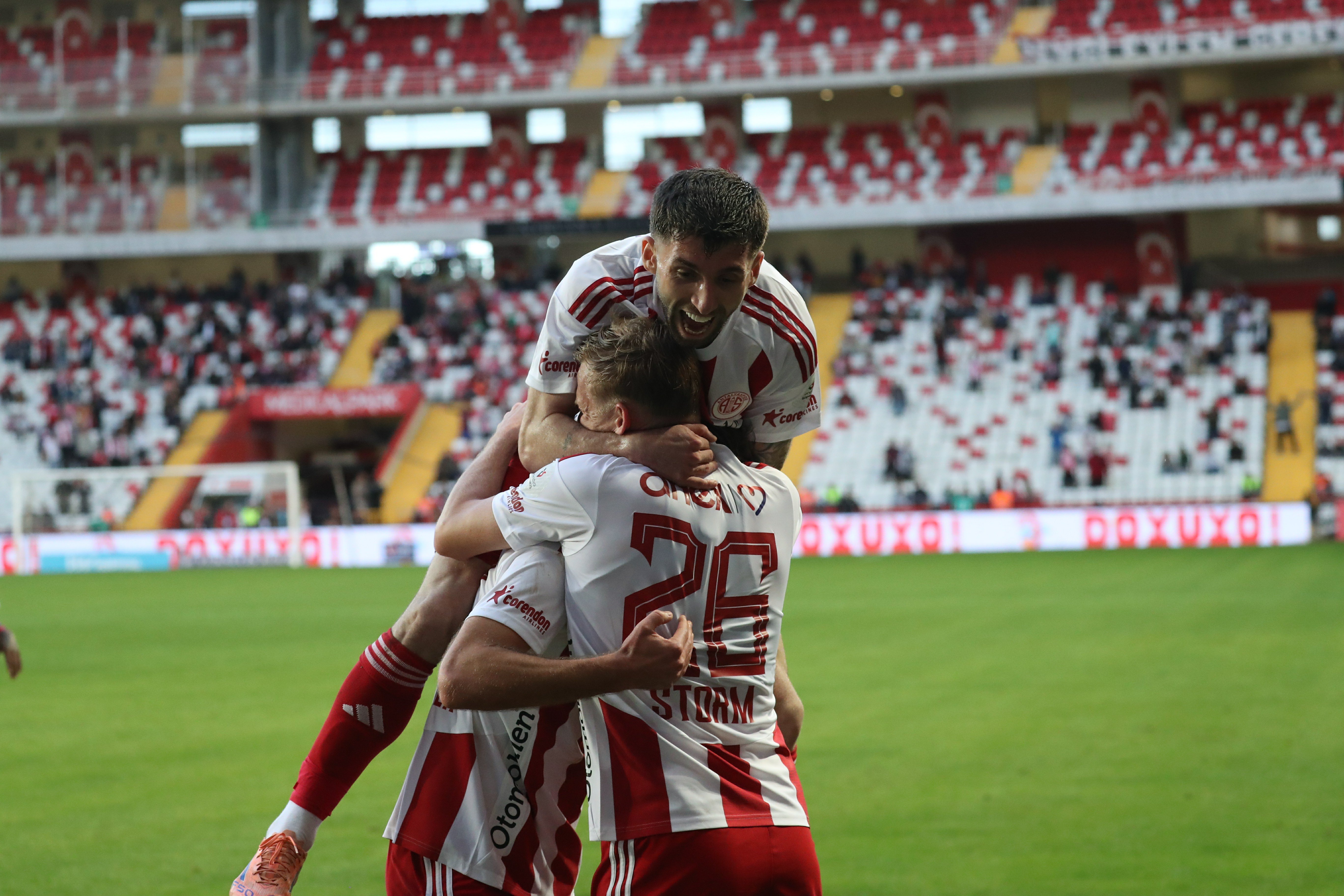 Hesap.com Antalyaspor - ikas Eyüpspor: 3-0