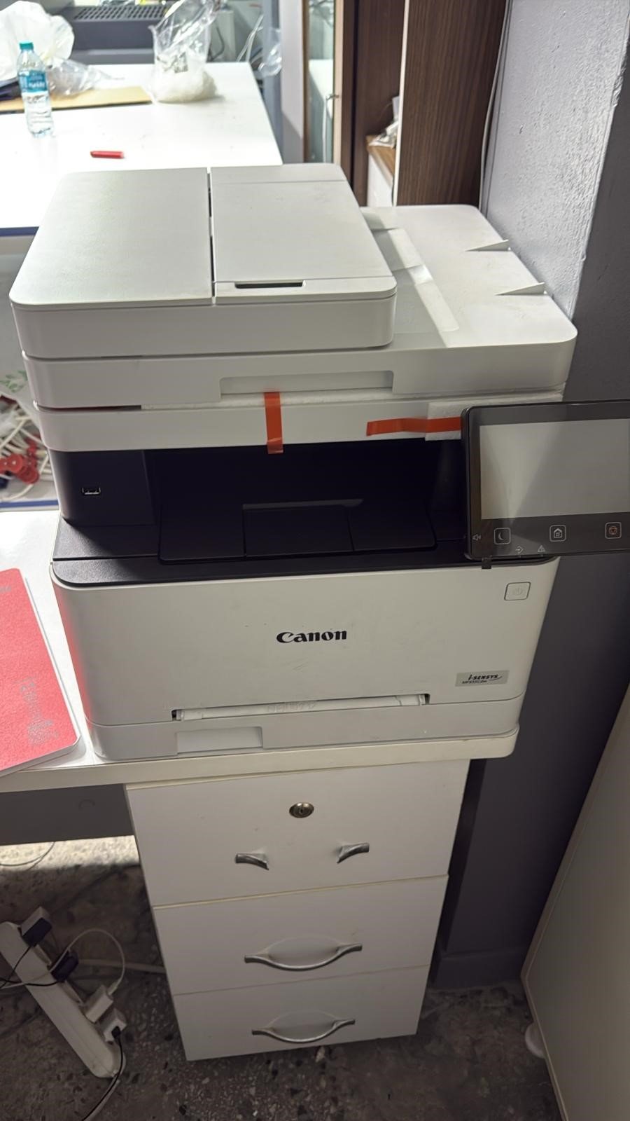 İstanbul- Esenler'de sahte para operasyonu: 3 gözaltı / Fotoğraf eklendi