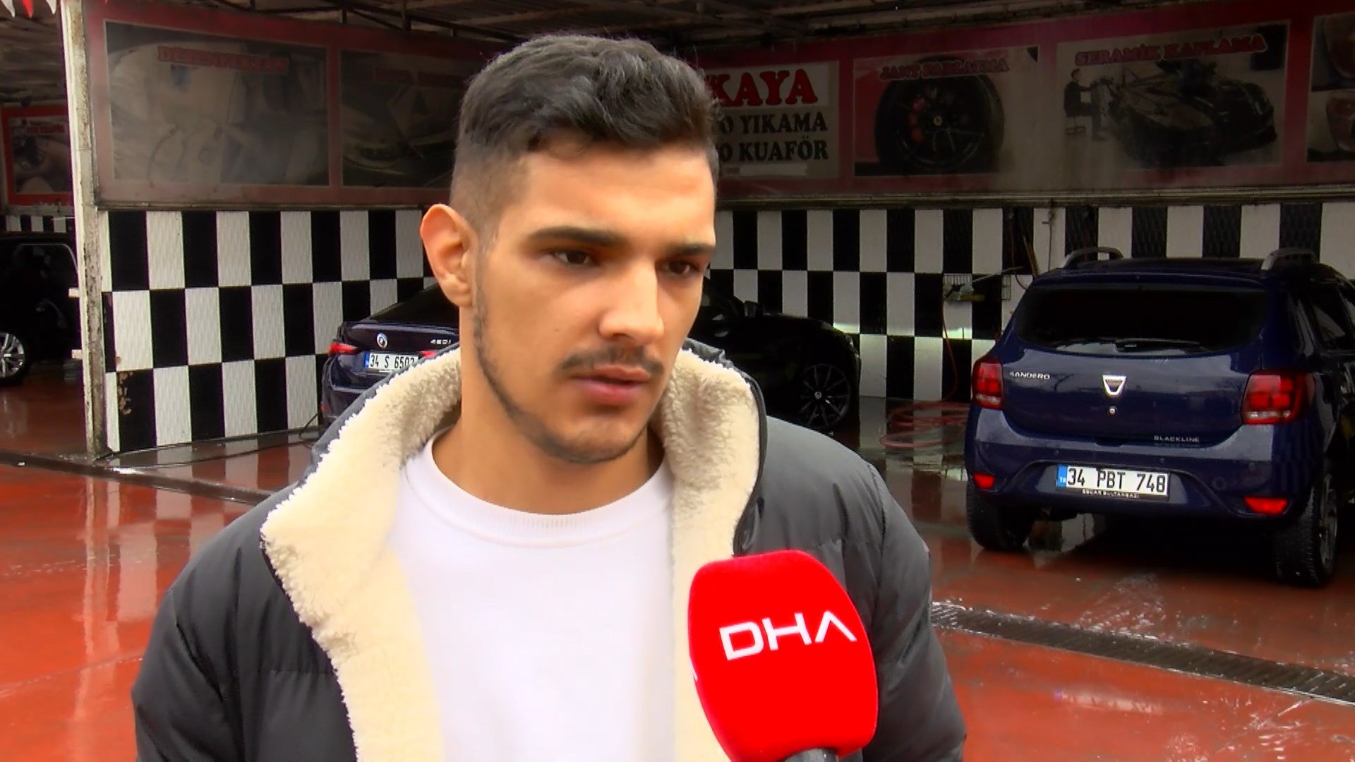 İstanbul- İstanbul'a çamur yağdı; oto yıkamacılarda yoğunluk yaşandı