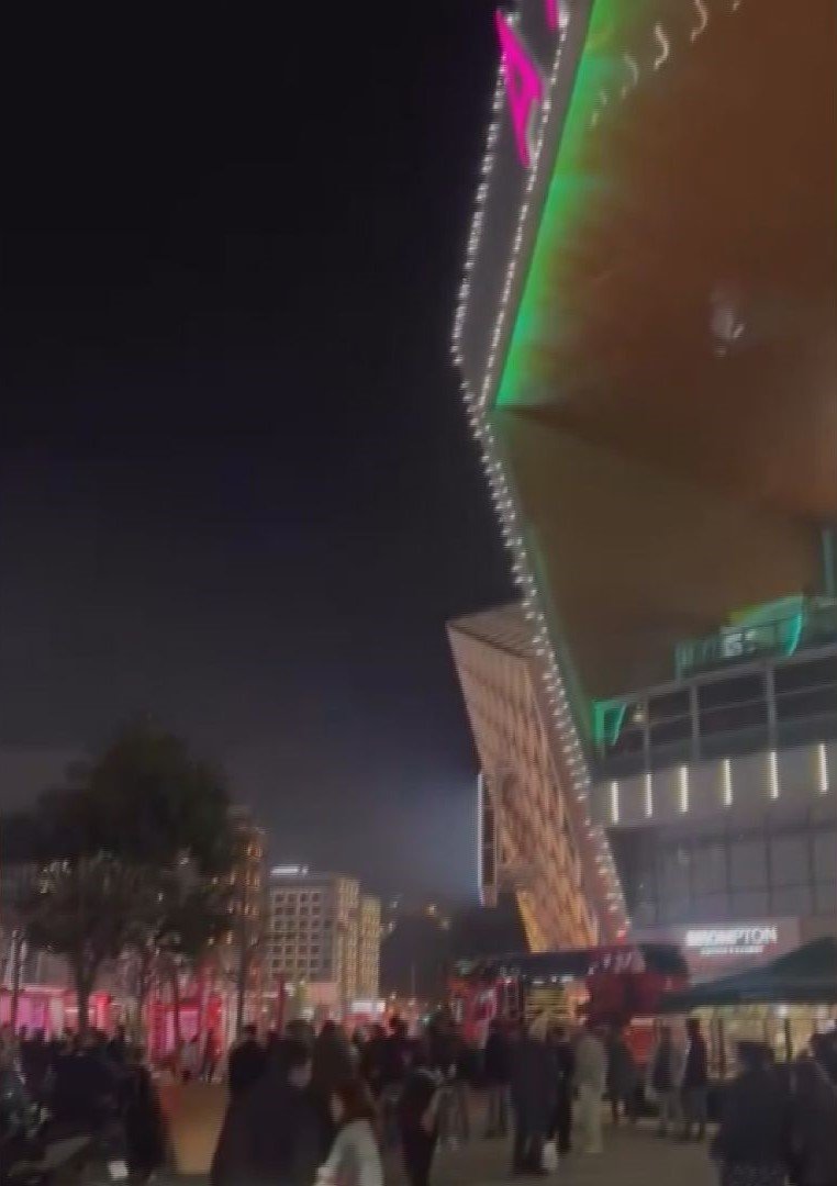 İstanbul - Kağıthane'de alışveriş merkezinde yangın -1