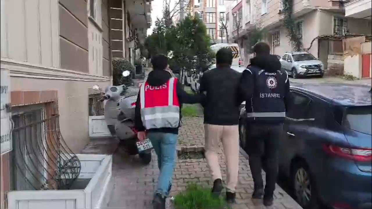 İstanbul merkezli 6 ilde sahte belgelerle ikamet izni aldıran şüphelilere operasyon: 51 gözaltı