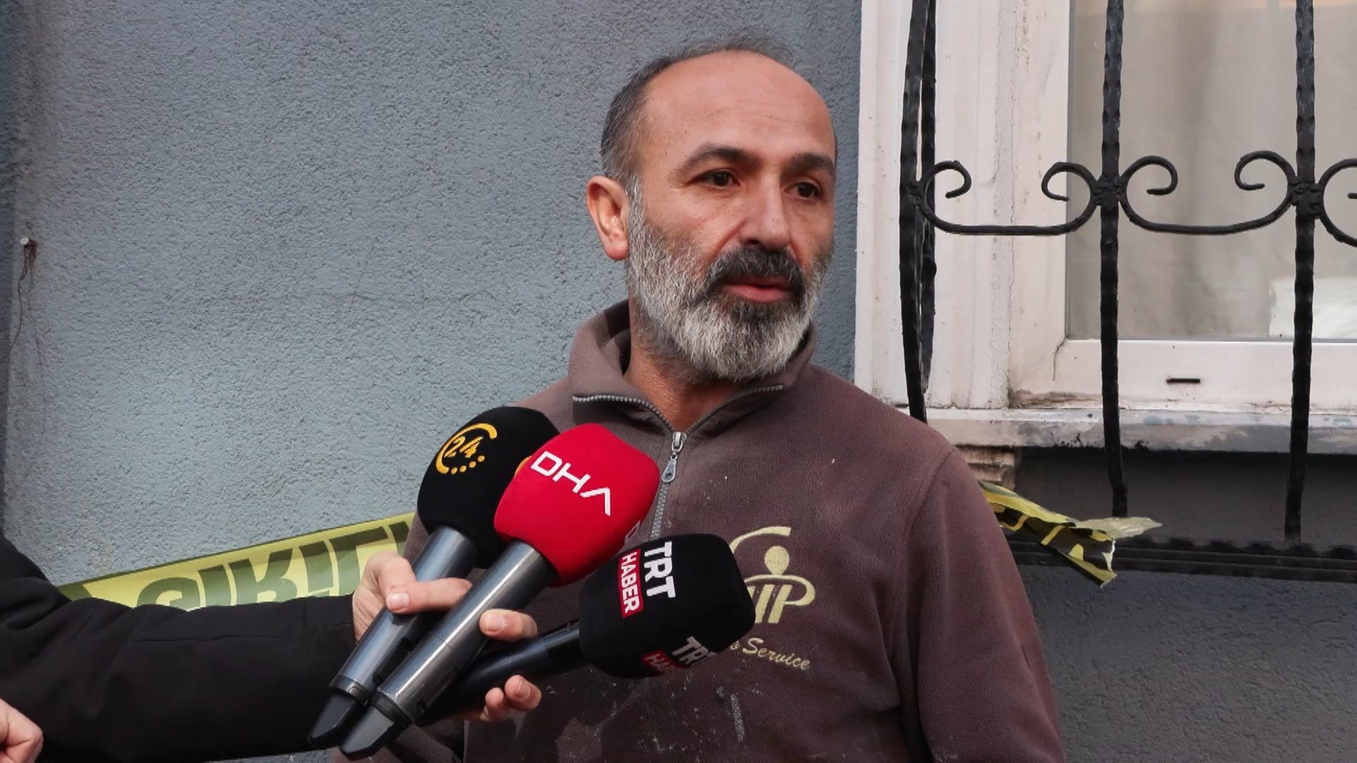 İstanbul- Sarıyer'de toprak kayması sonrası tahliye: Göçebe hayatına döndük