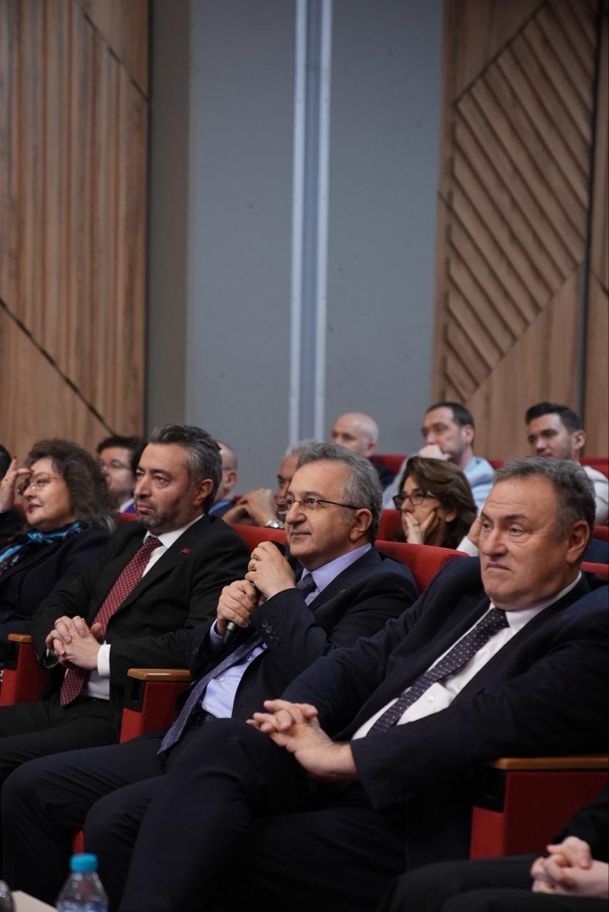 İstanbul'un kültürel kimliği 'Ah Güzel İstanbul' etkinliğinde ele alındı