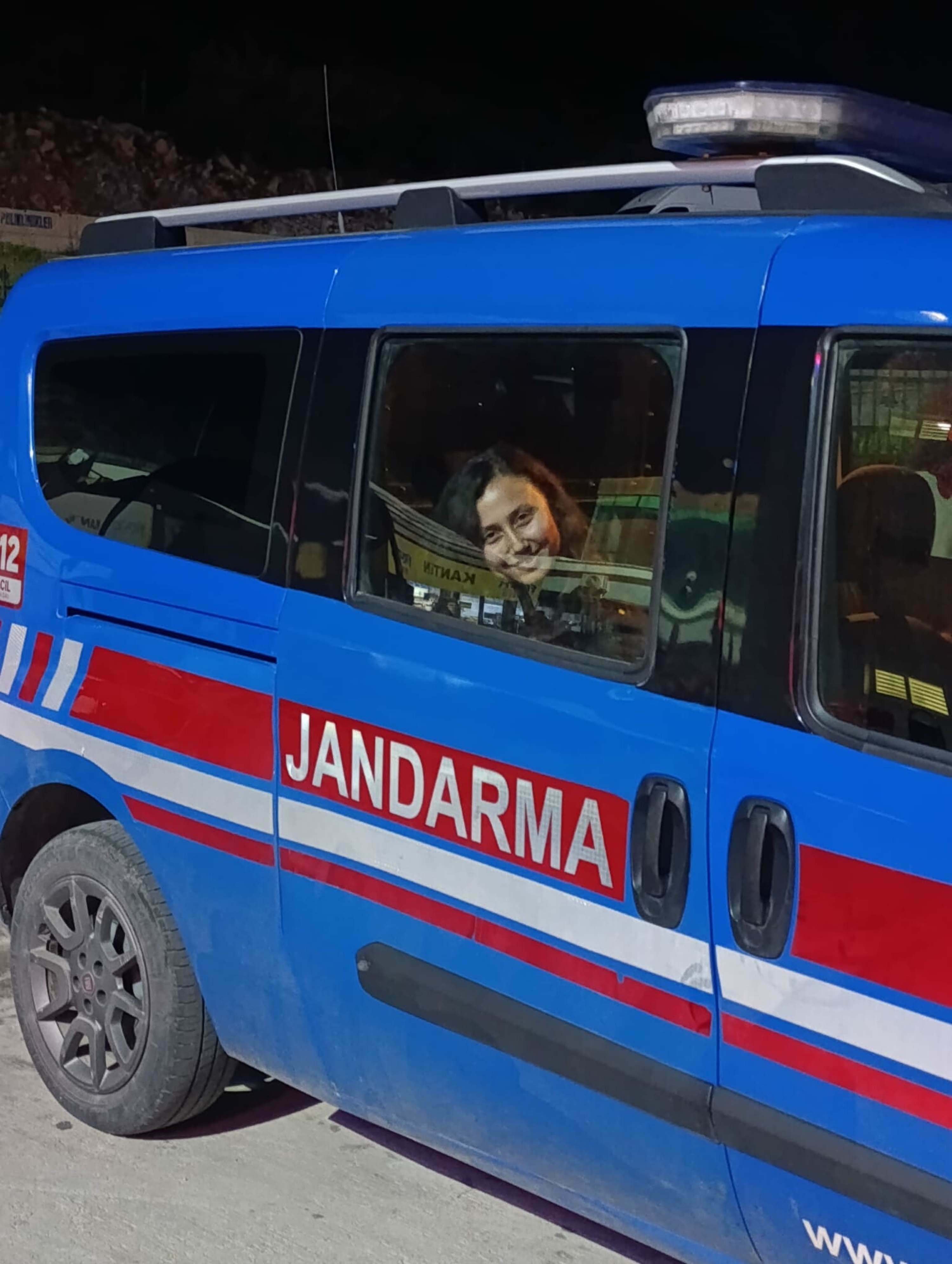 Milas'ta mahkeme heyetini tehdit ettiği öne sürülen kadın, tutuklandı