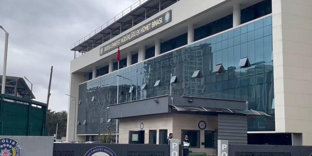 Mustafa Bozbey'in de aralarında bulunduğu 57 şüphelinin ifade işlemleri sürüyor