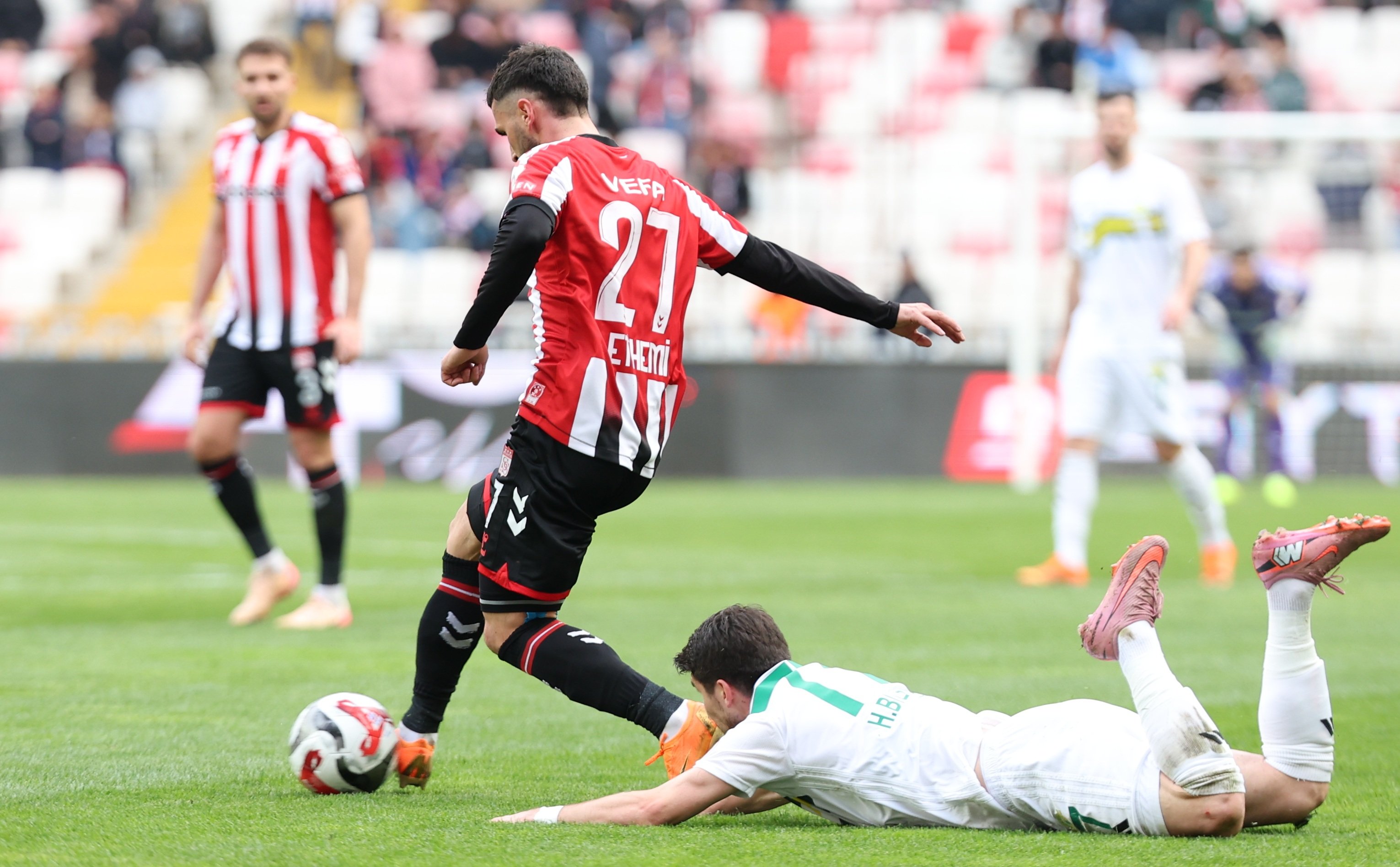 Özbelsan Sivasspor - Esenler Erokspor: 1-3