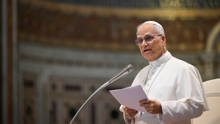 Papa 14'üncü Leo'dan, Trump'a 'Orta Doğu' çağrısı