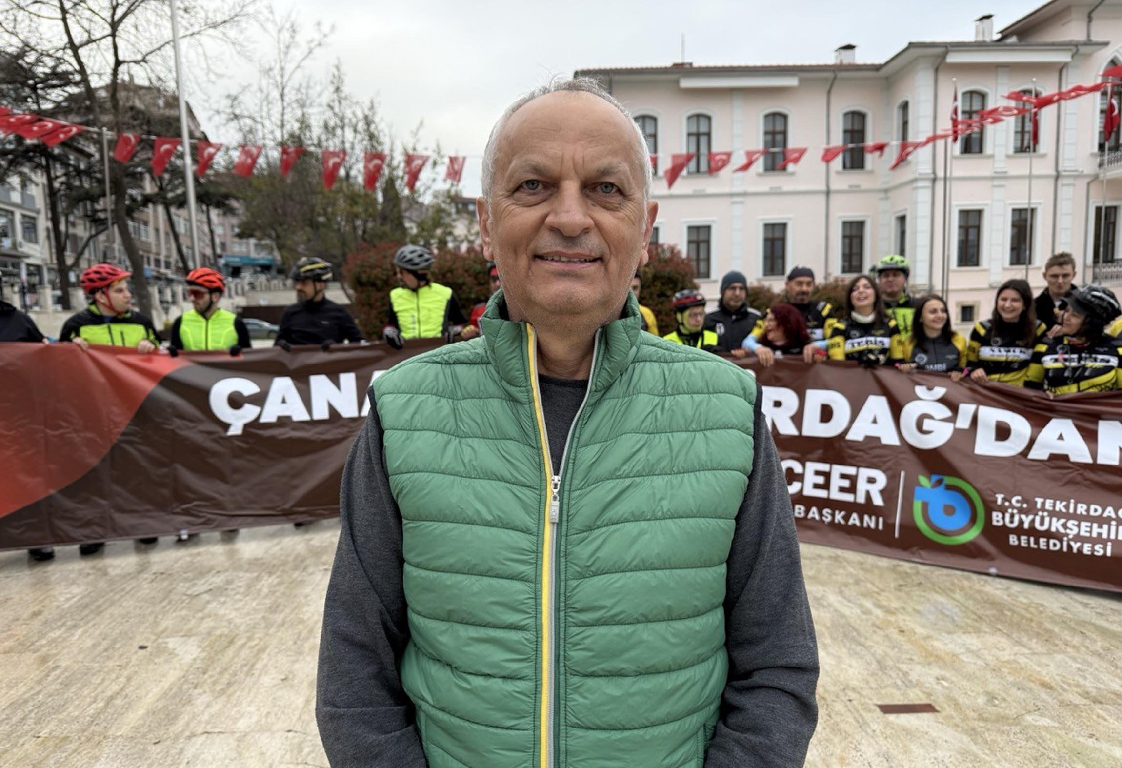 Tekirdağlı bisikletçiler, şehitler anısına Çanakkale'ye pedal çeviriyor