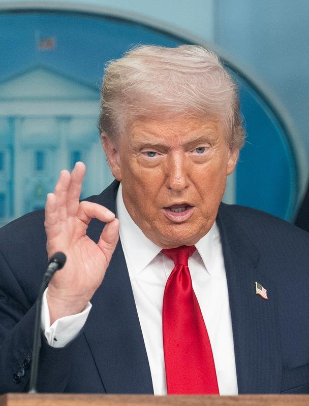 Trump'tan İran'da kaybolan ABD'li pilot ile ilgili açıklama