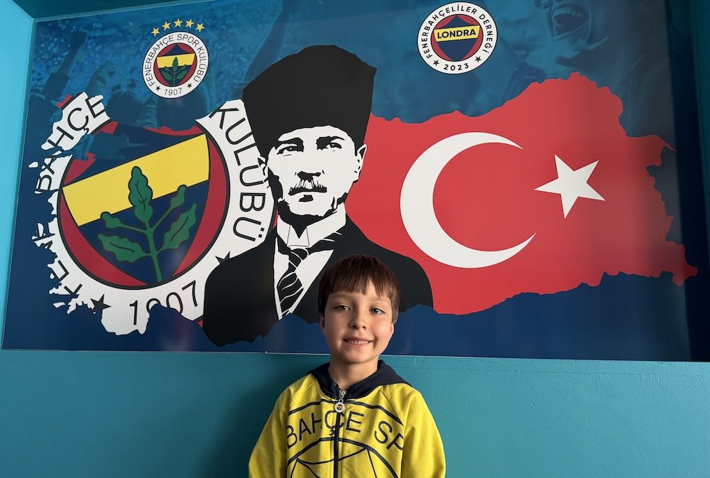 Londra Fenerbahceliler Dernegi 23 Nisan Kutlaması Ataturk