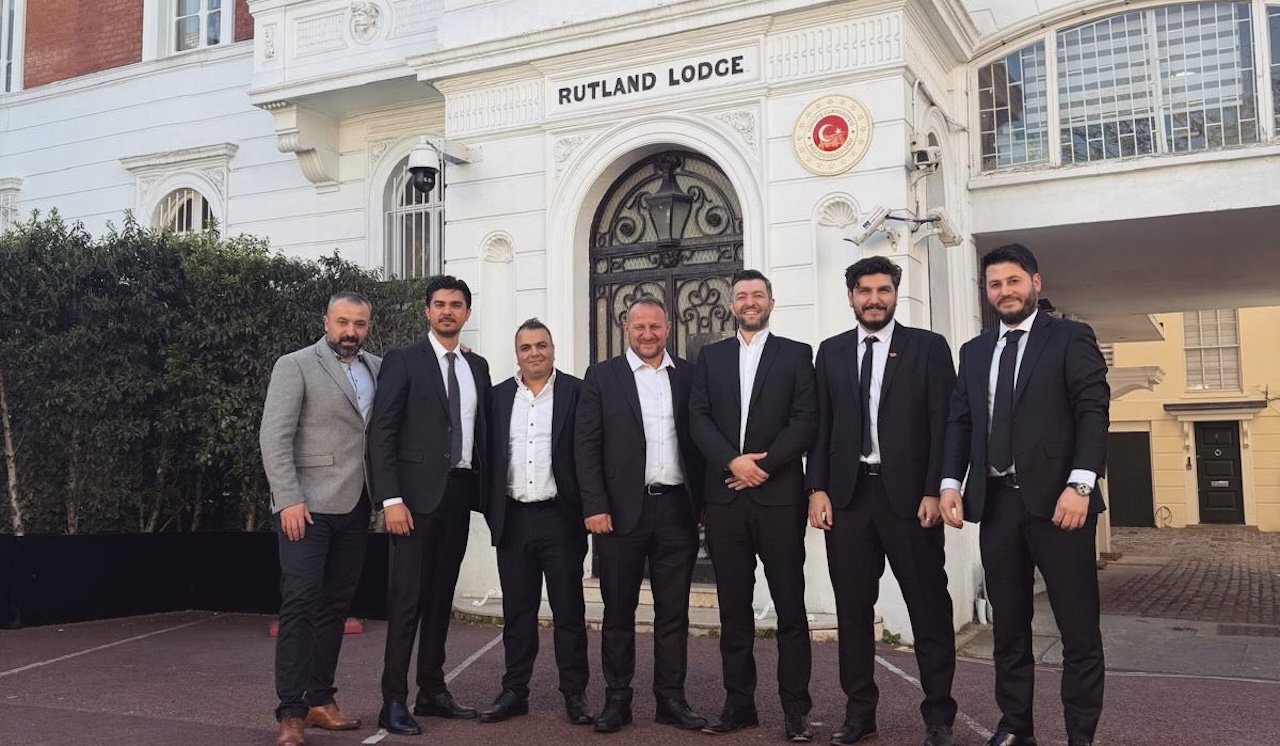 Uk Pekünlüler Derneği’nden Başkonsolosluk Ziyareti 1