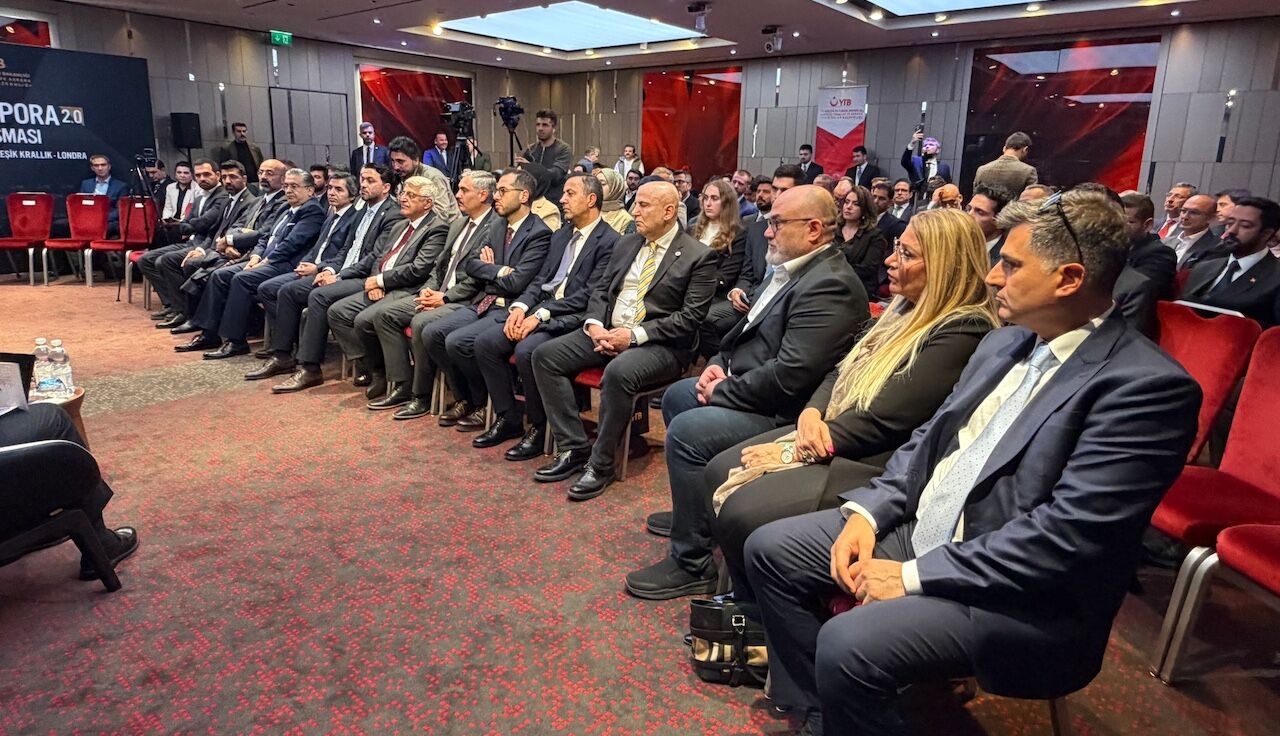 Ytb’nin Londra’daki Diaspora 2.0 Buluşması Yapıldı-1