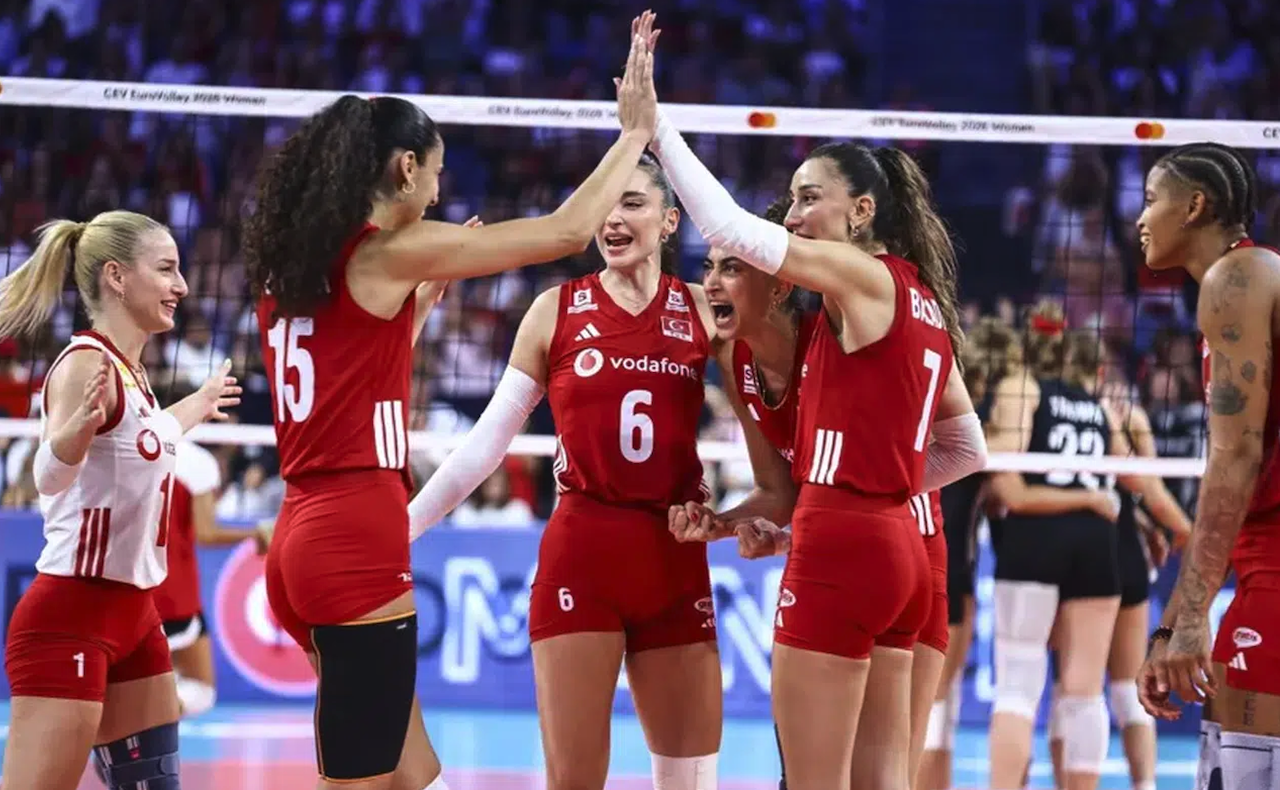 Filenin Sultanları, Avrupa Şampiyonası'nda 4'Te 4 Yapt