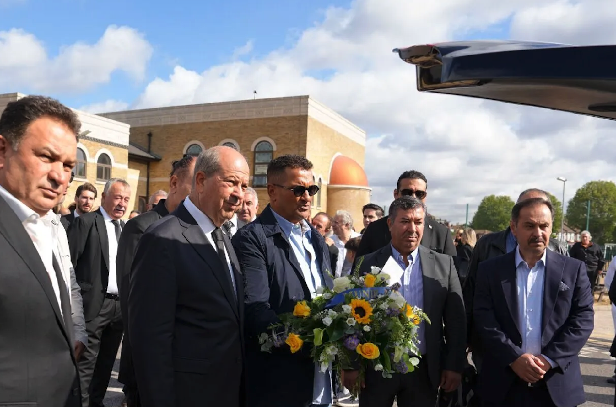 Münir Tatar, Cenaze Töreninin Ardından Londra'da Son Yolculuğuna 1