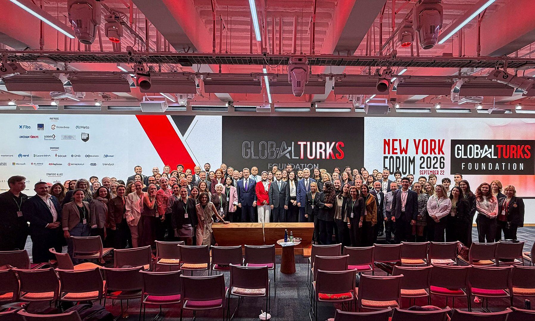 Bakan Kacır, 'Global Turks New York Forum'na katıldı