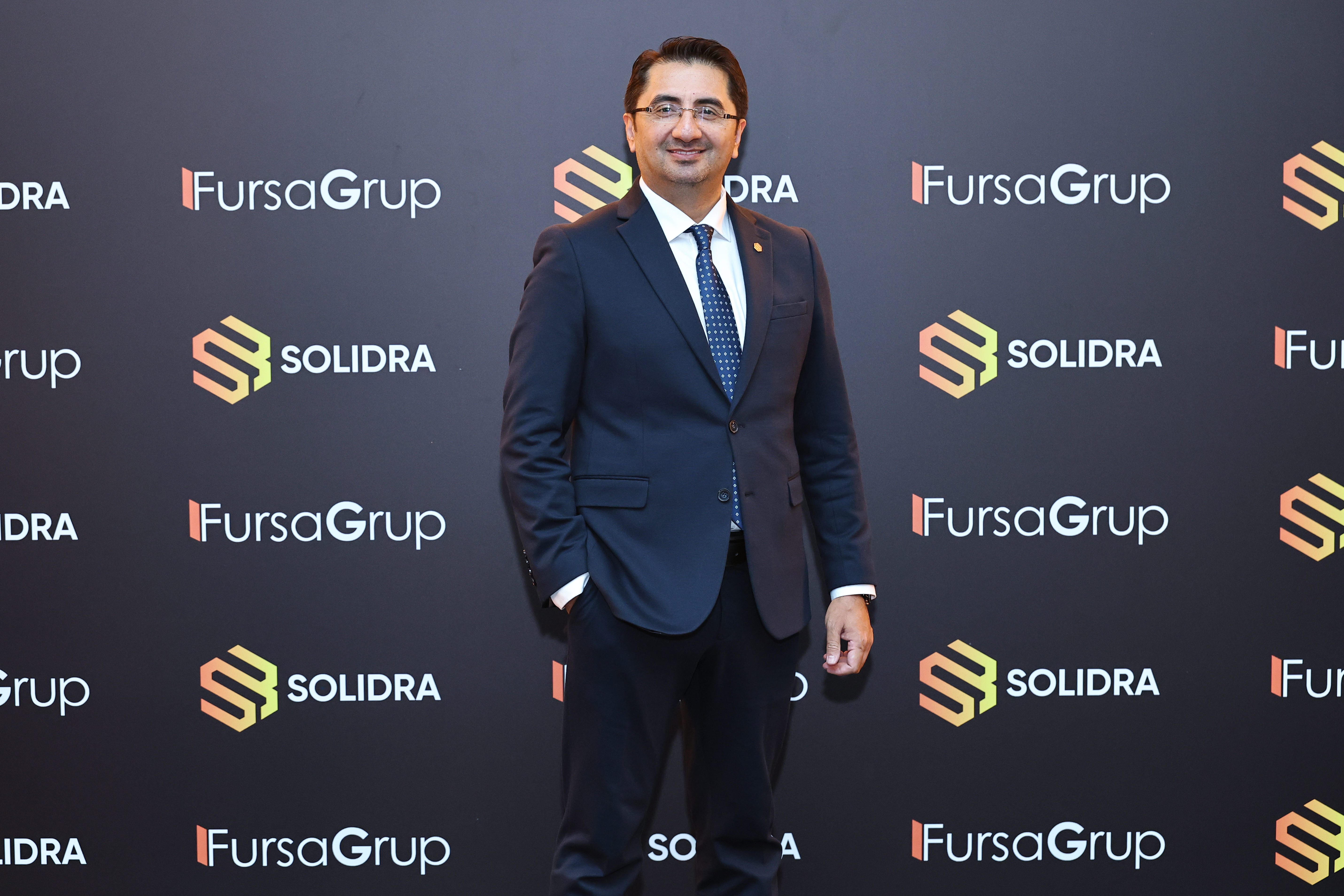 Satın almada yapay zeka ile insan deneyimini buluşturan Solidra kuruldu