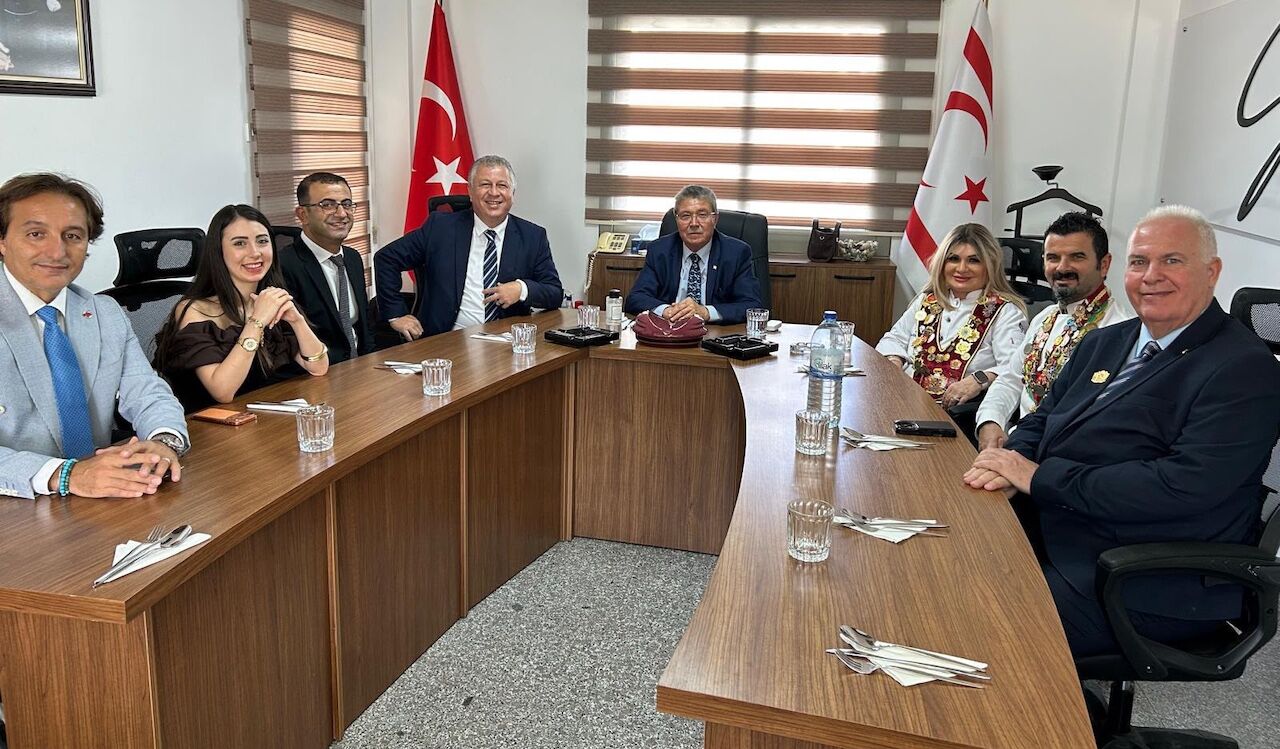 Londra Ve Kktc Arasında Anlamlı Buluşma 3