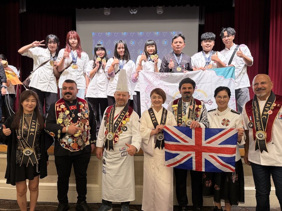 Okinawa Asya Sefler Birligi Liverpool Kemal Coskuncay 320