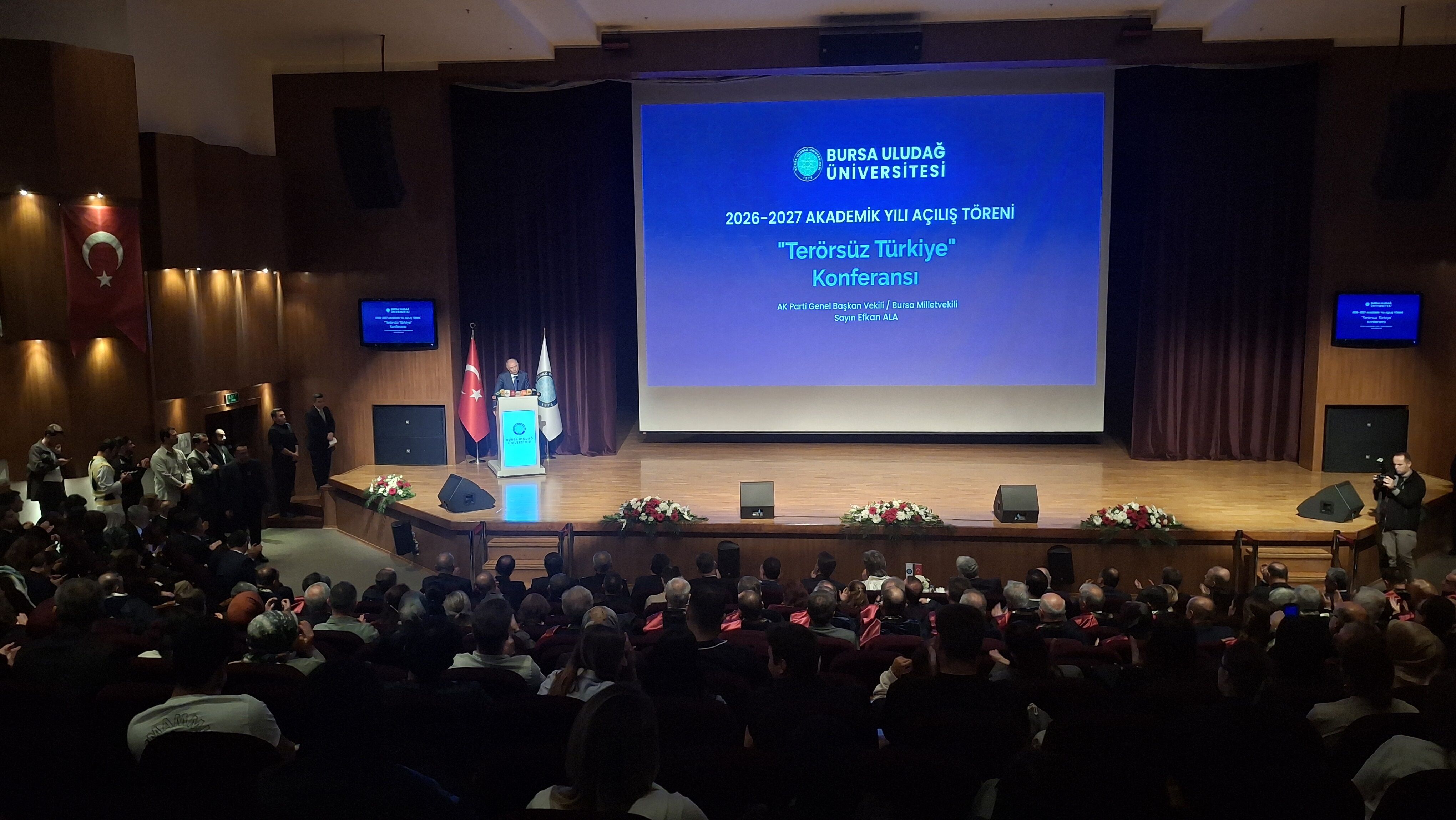 AK Parti'li Ala: Daha fazla demokrasinin kimseye bir zararı yok