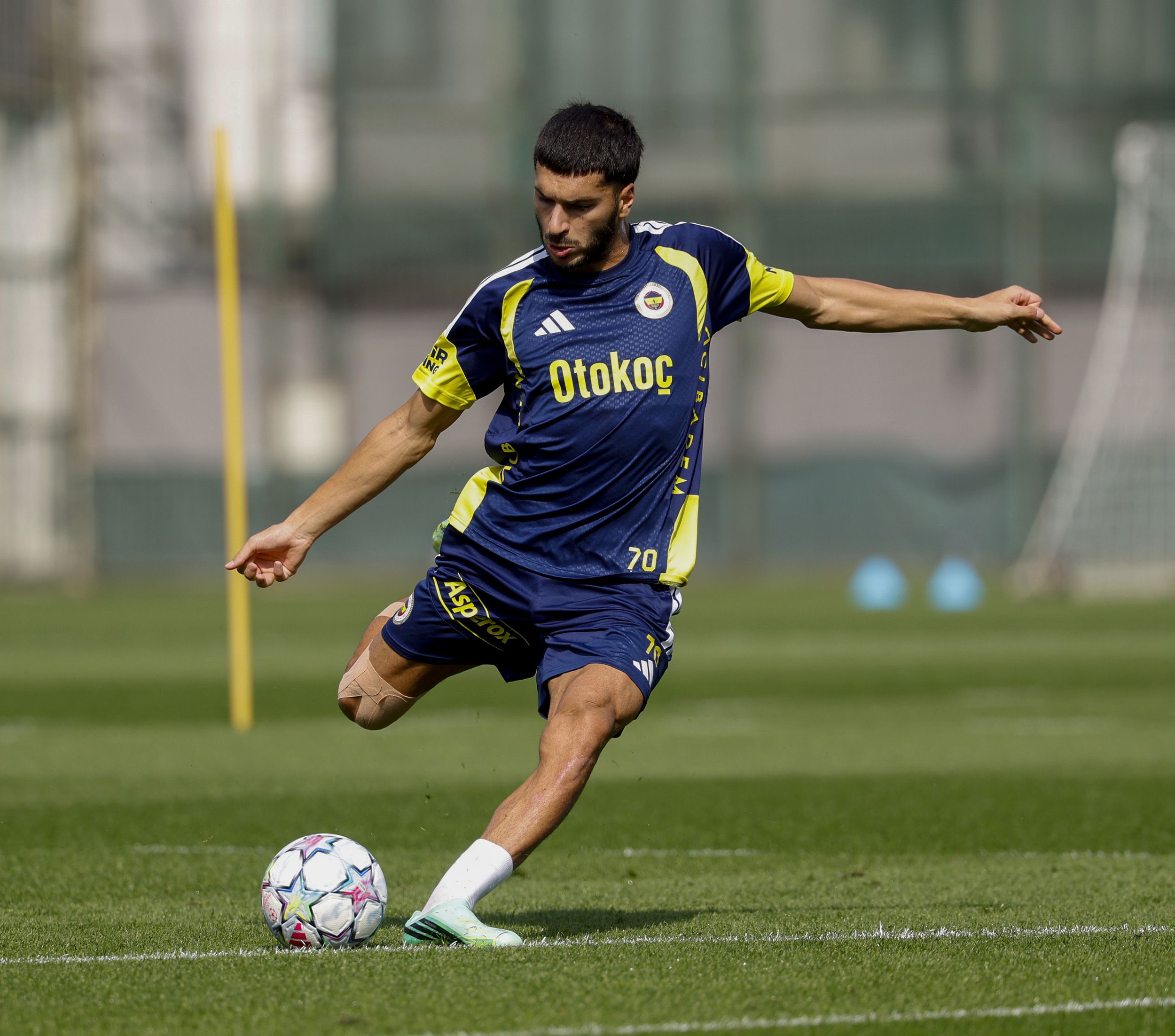 Fenerbahçe, Aston Villa maçının hazırlıklarına devam etti