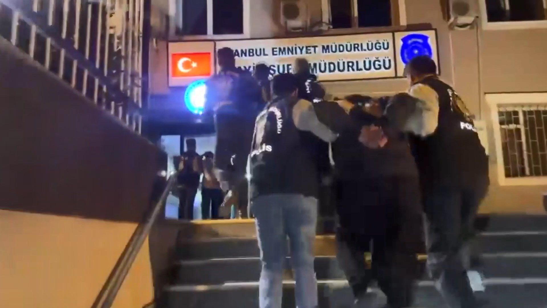 İstanbul'da yaşanan 2 cinayete ilişkin 3 şüpheli Edirne'de yakalandı