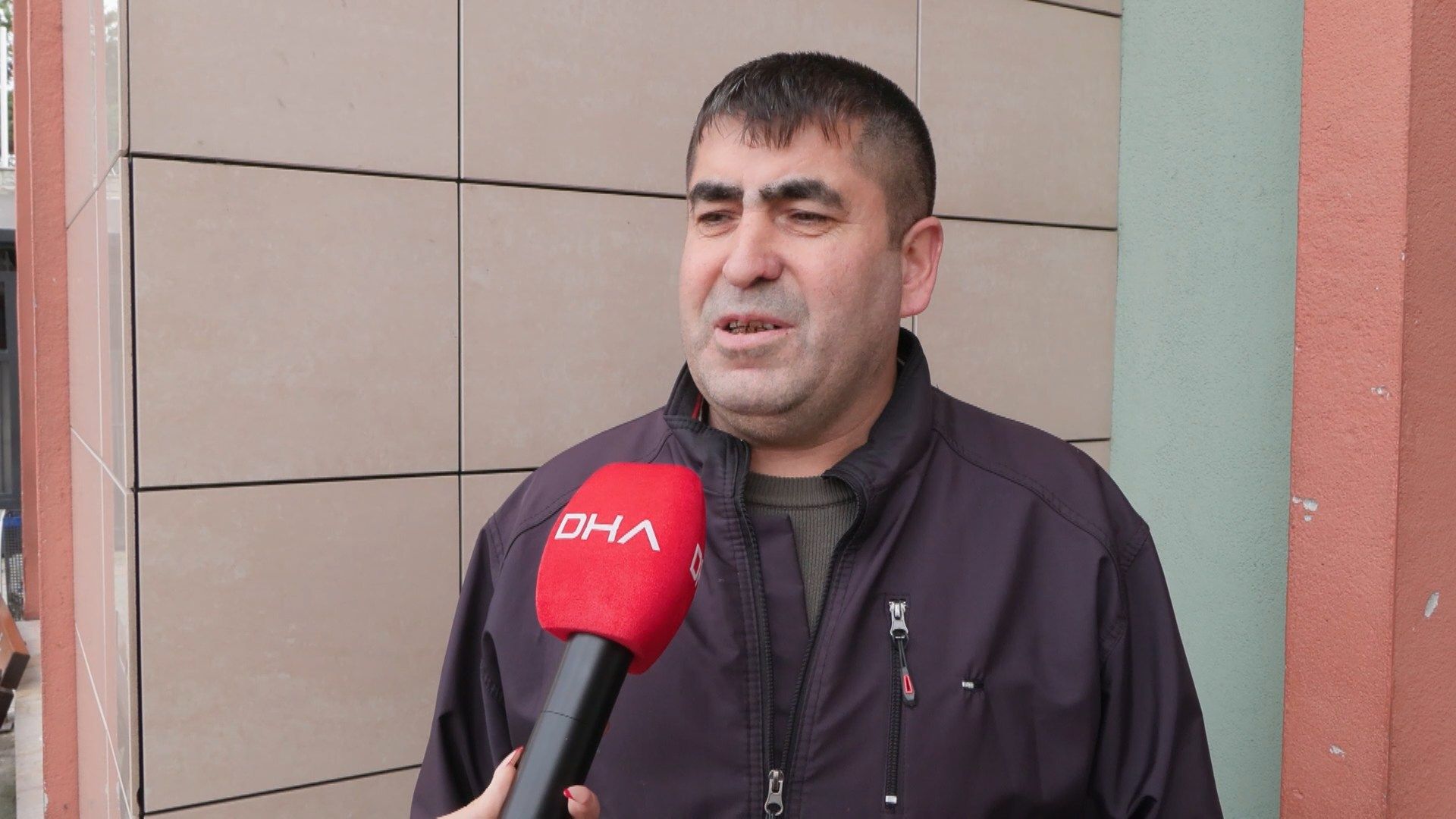 Maltepe'de yangında ölen Halil İbrahim'in akrabası: Anne, baba bir evladını kurtarıyor, diğerini kurtaramıyor