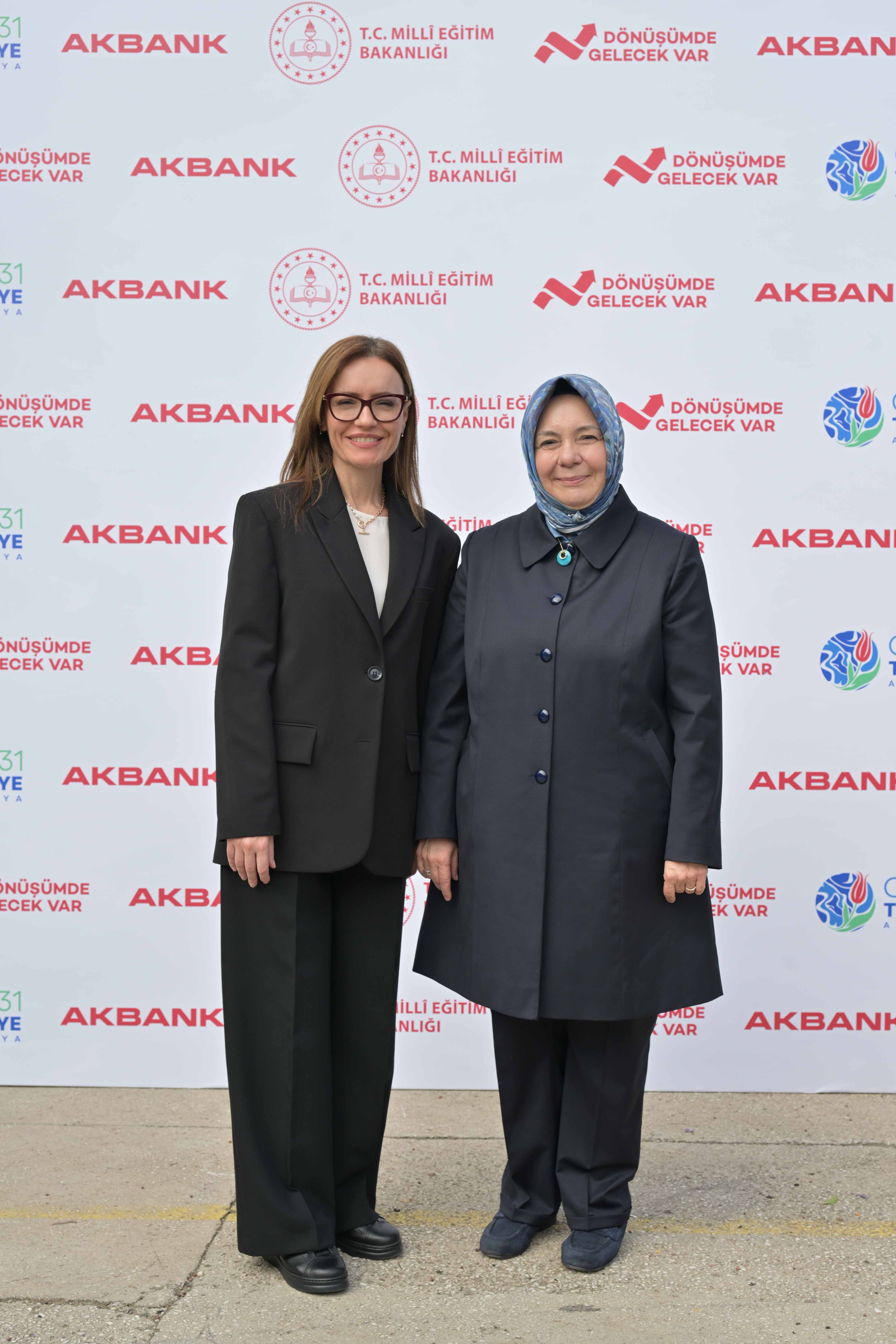 Milli Eğitim Bakanlığı ve Akbank ileri dönüşümü mesleki eğitime taşıyor