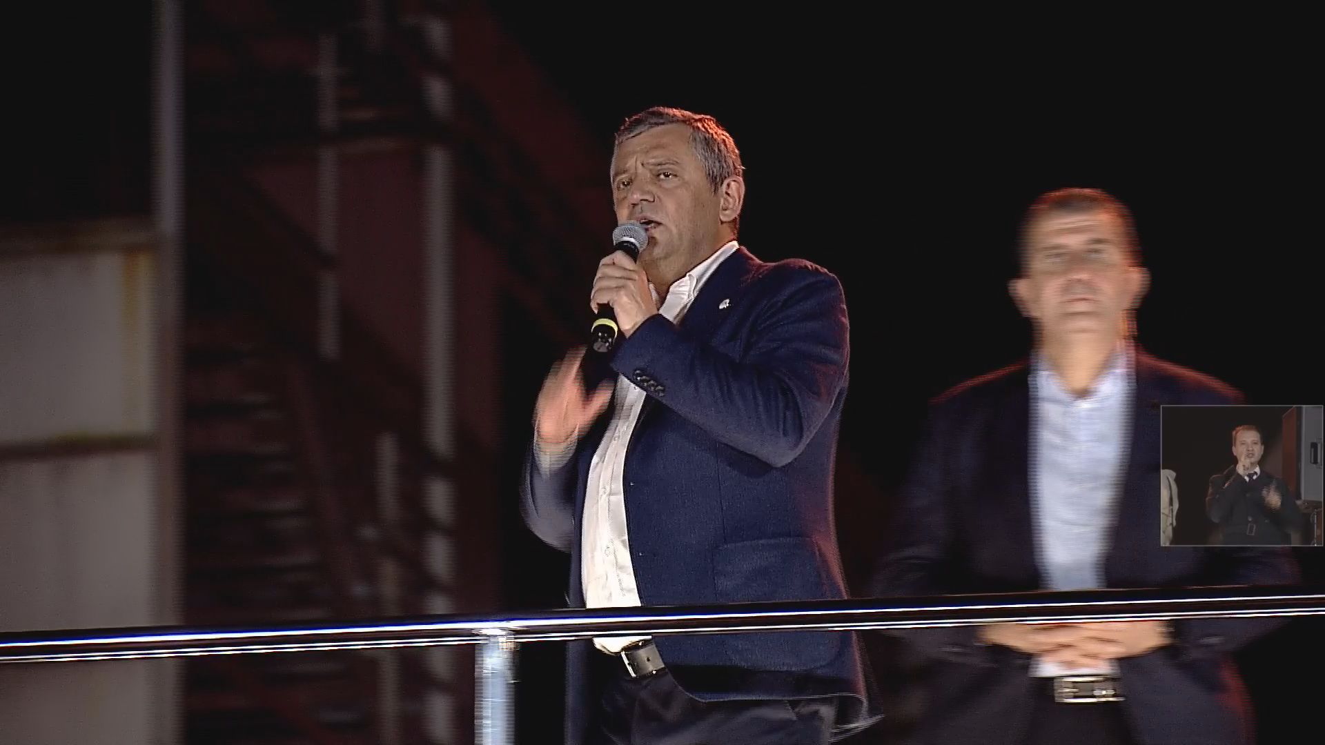 Özgür Özel, Zeytinburnu'nda konuştu