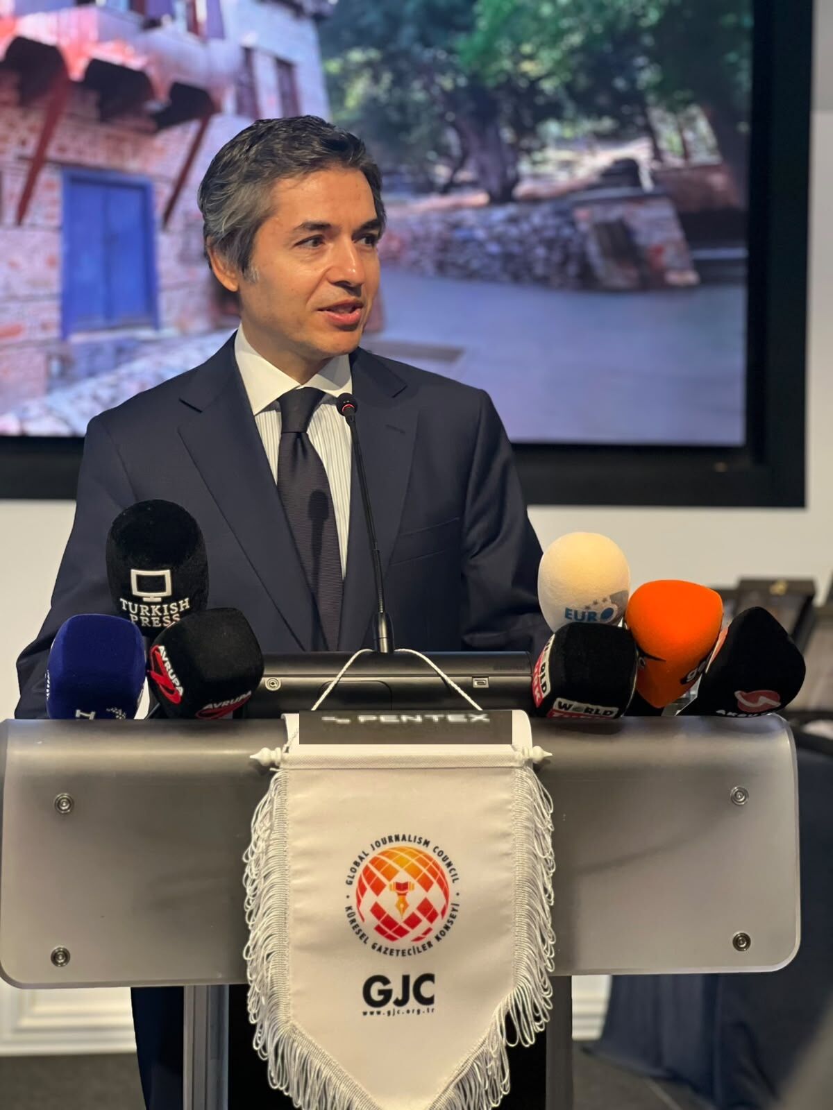 Osman Koray Ertas-4