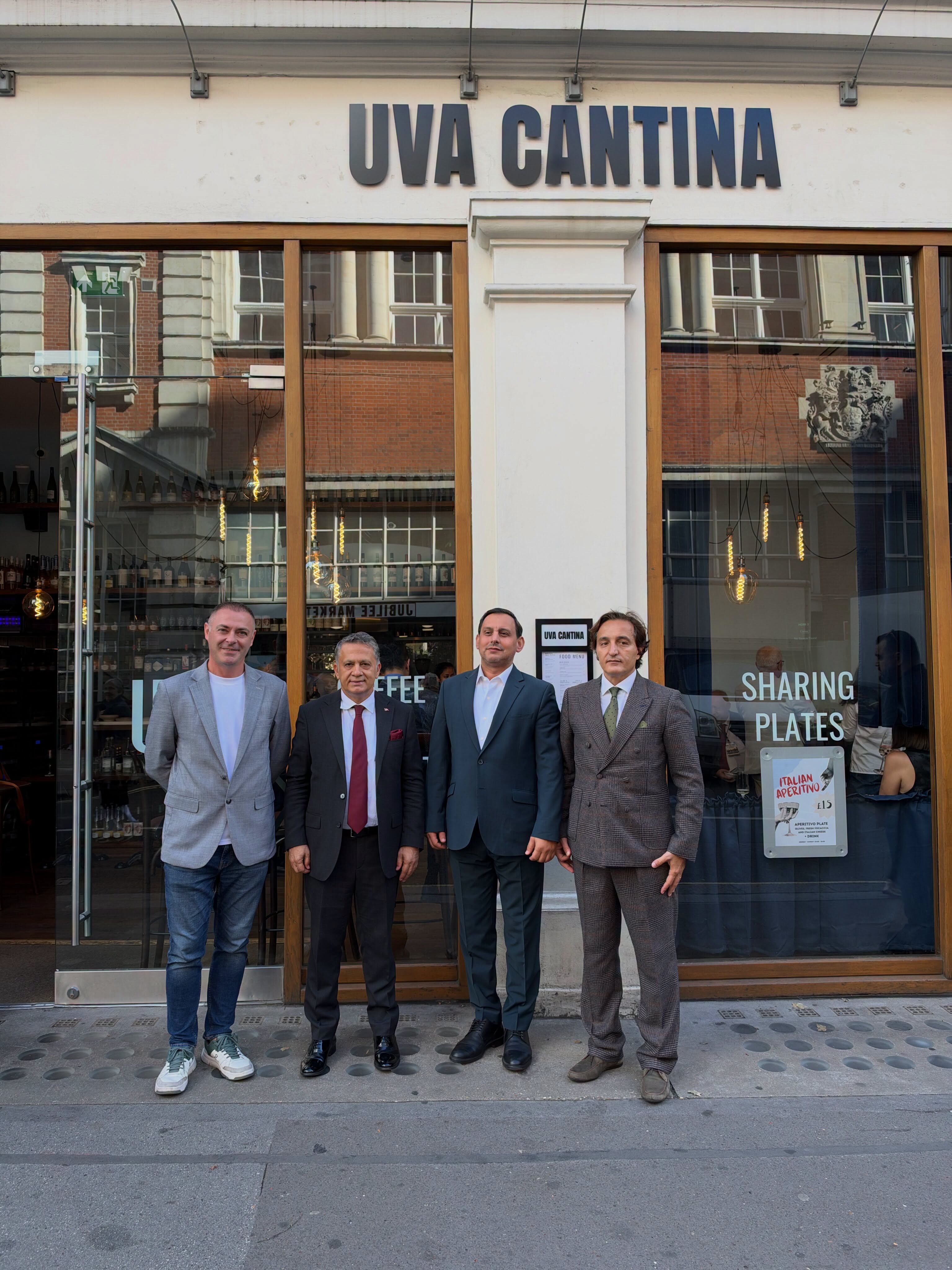 Türk İngiliz Gazeteciler Buluştu, Kgk Heyeti Uva Cantina’ya Geçti.png
