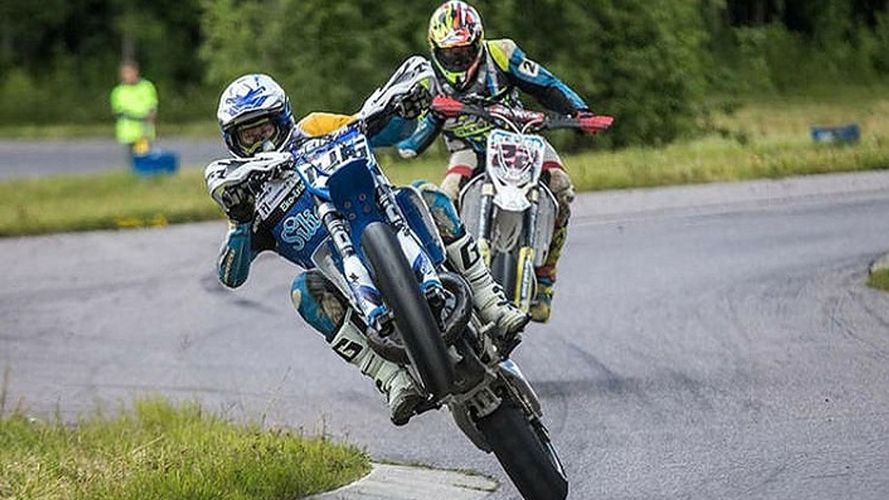 Milli motosikletçilerden Bulgaristan'da ikincilik