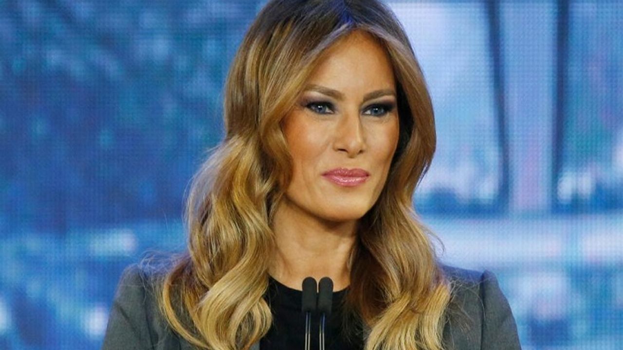 Melania Trump FETÖ'ye ait okulu ziyaret etti