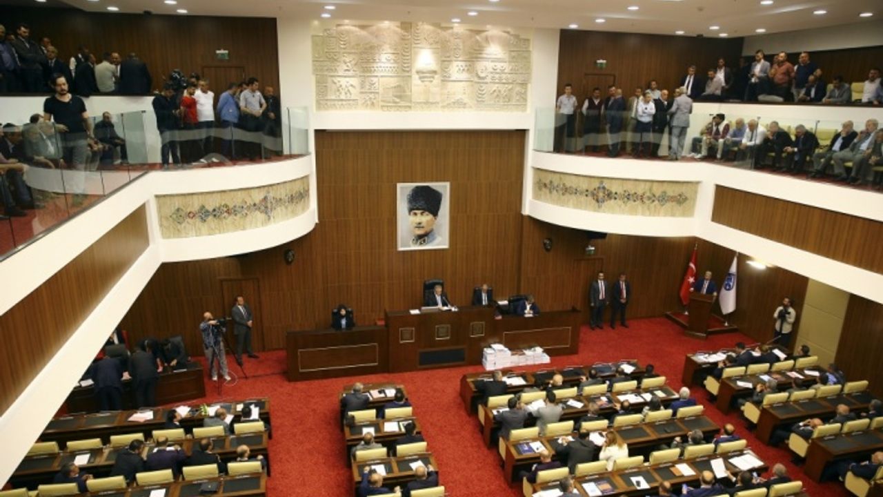 Ankara Büyükşehir Belediye Meclisi toplantısı canlı yayımlandı